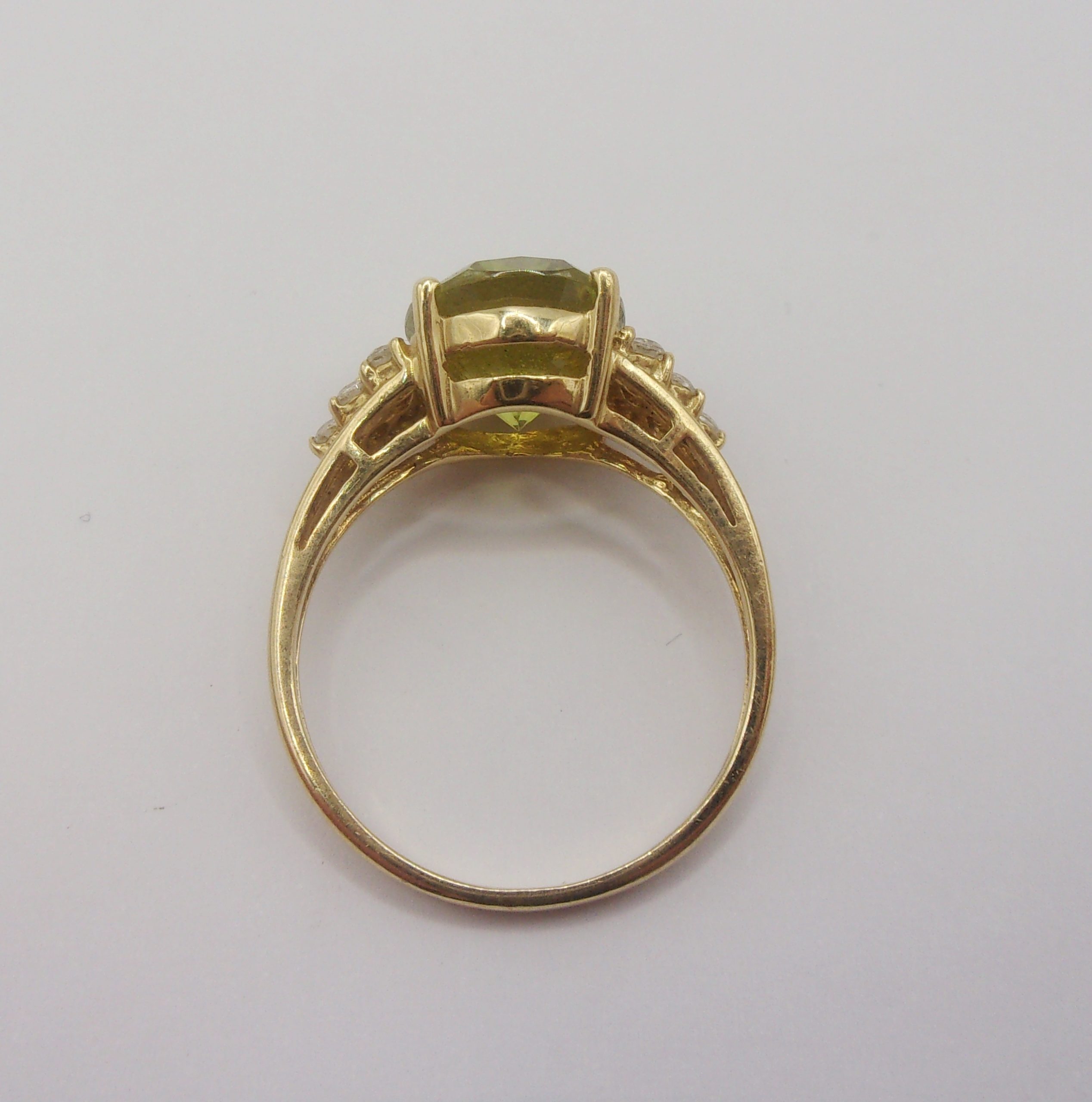 14ct Yellow Gold Peridot & Cubic Zirconia Ring UK Size S US 9 - Image 5