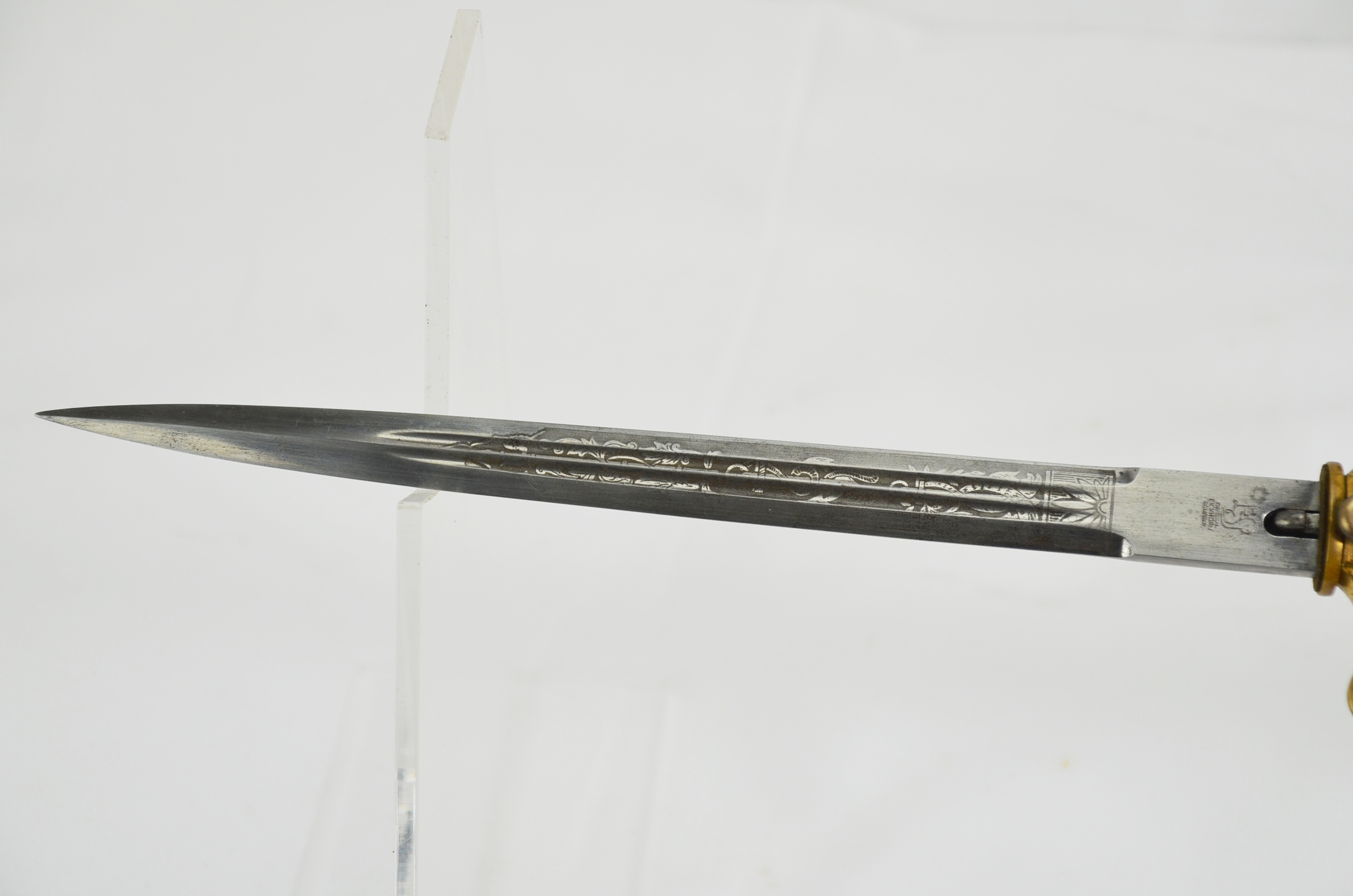 Original WW2 Kriegsmarine Officer’s Dress Dagger With Hangers - Image 8