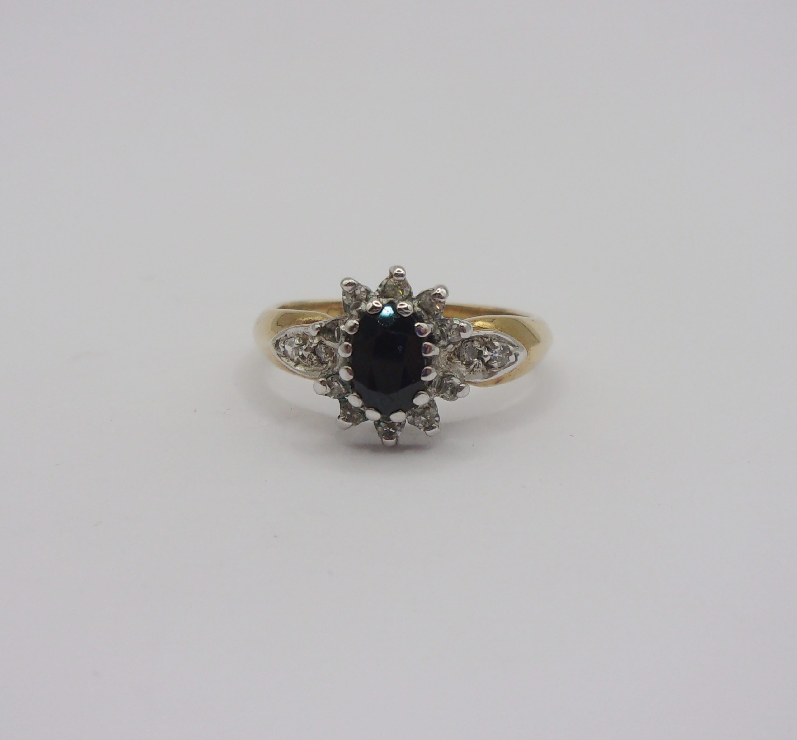 9ct Yellow Gold Sapphire & Diamond Flower Head Ring UK Size M+ US 6 ¼
