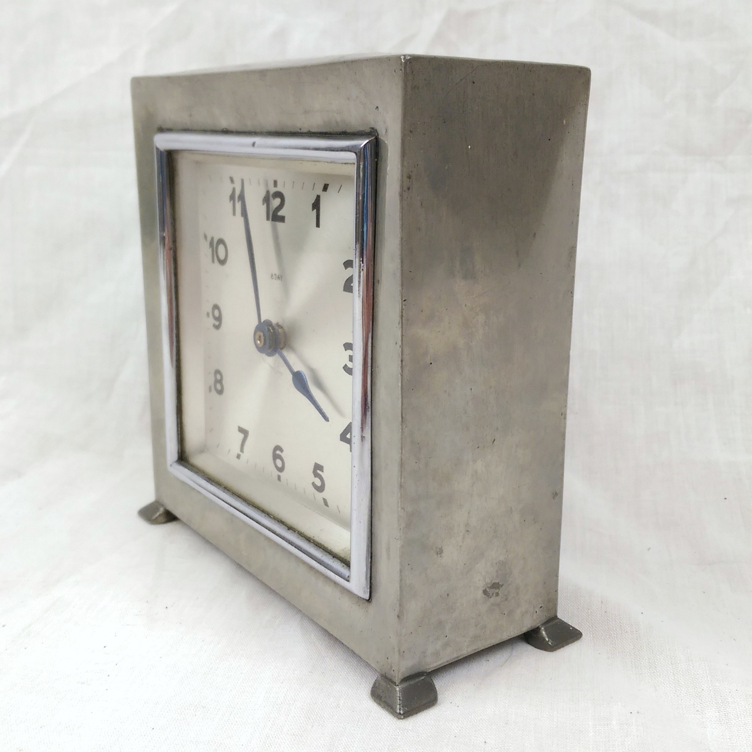 Early 20th Century Liberty Tudric Pewter Mantle Clock - Image 3