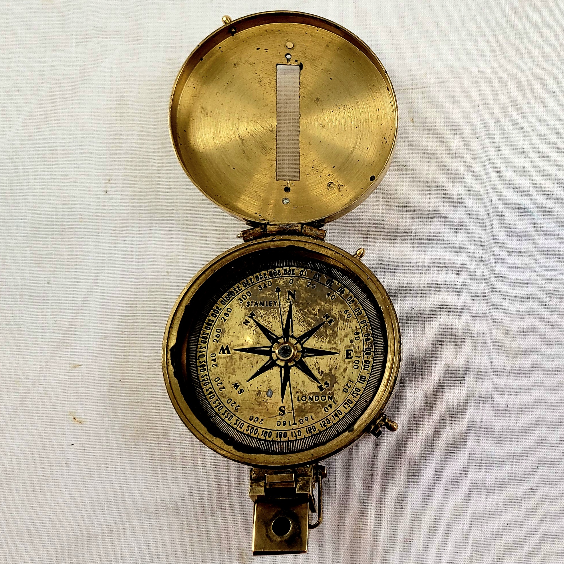 Vintage Cased Stanley Brass Prismatic Compass - Image 14