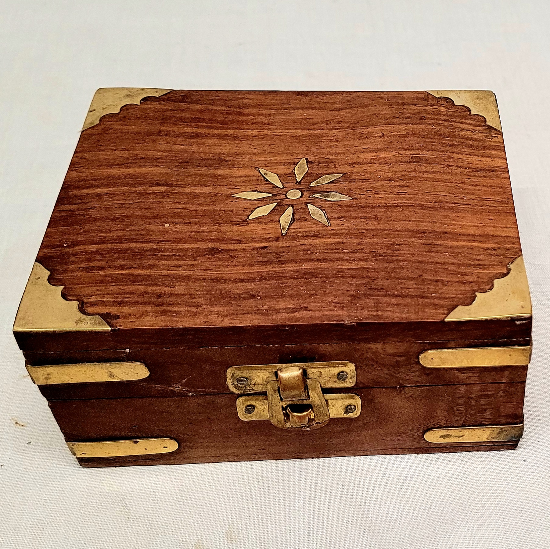 Vintage Cased Stanley Brass Prismatic Compass - Image 13