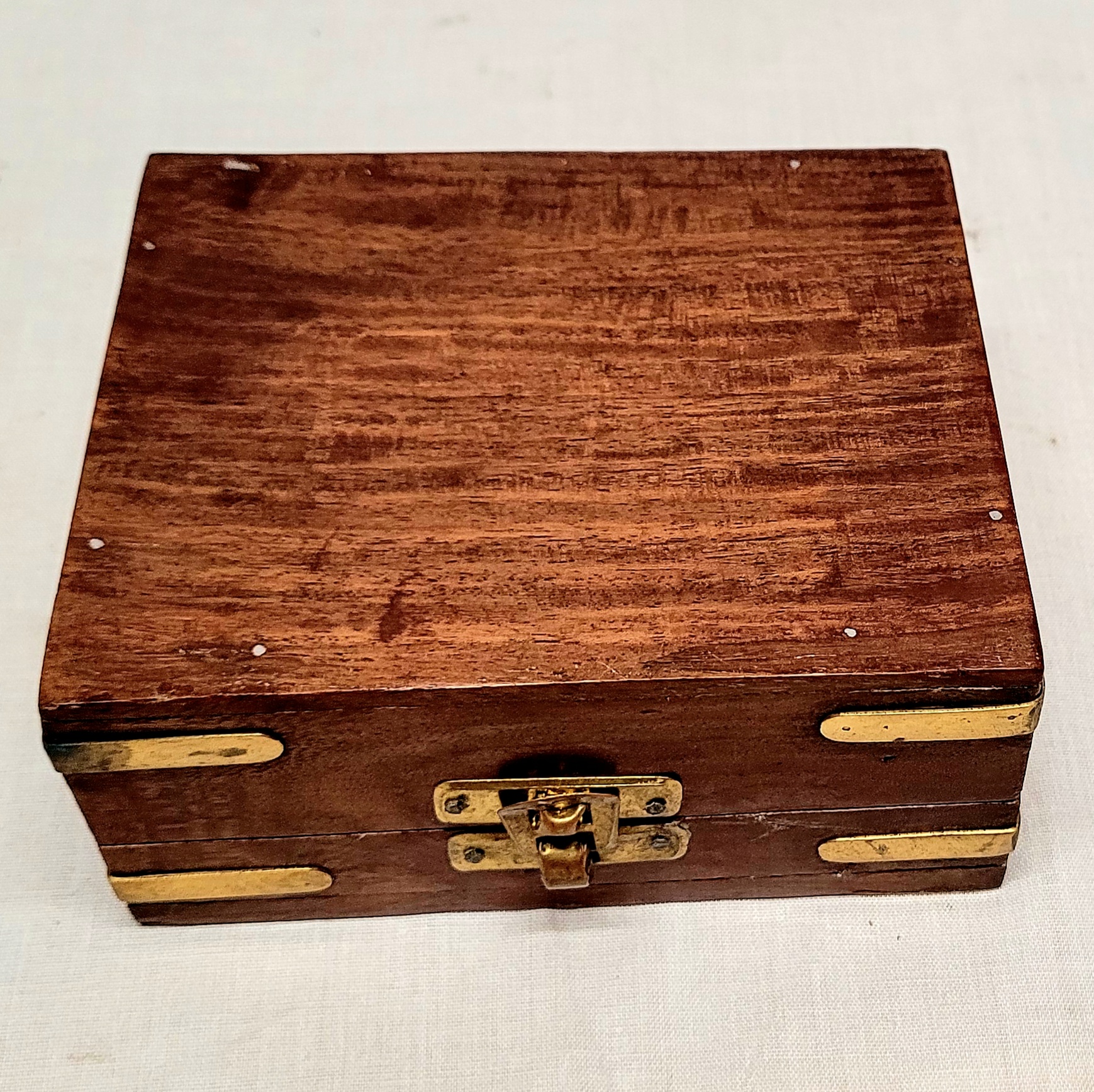 Vintage Cased Stanley Brass Prismatic Compass - Image 8