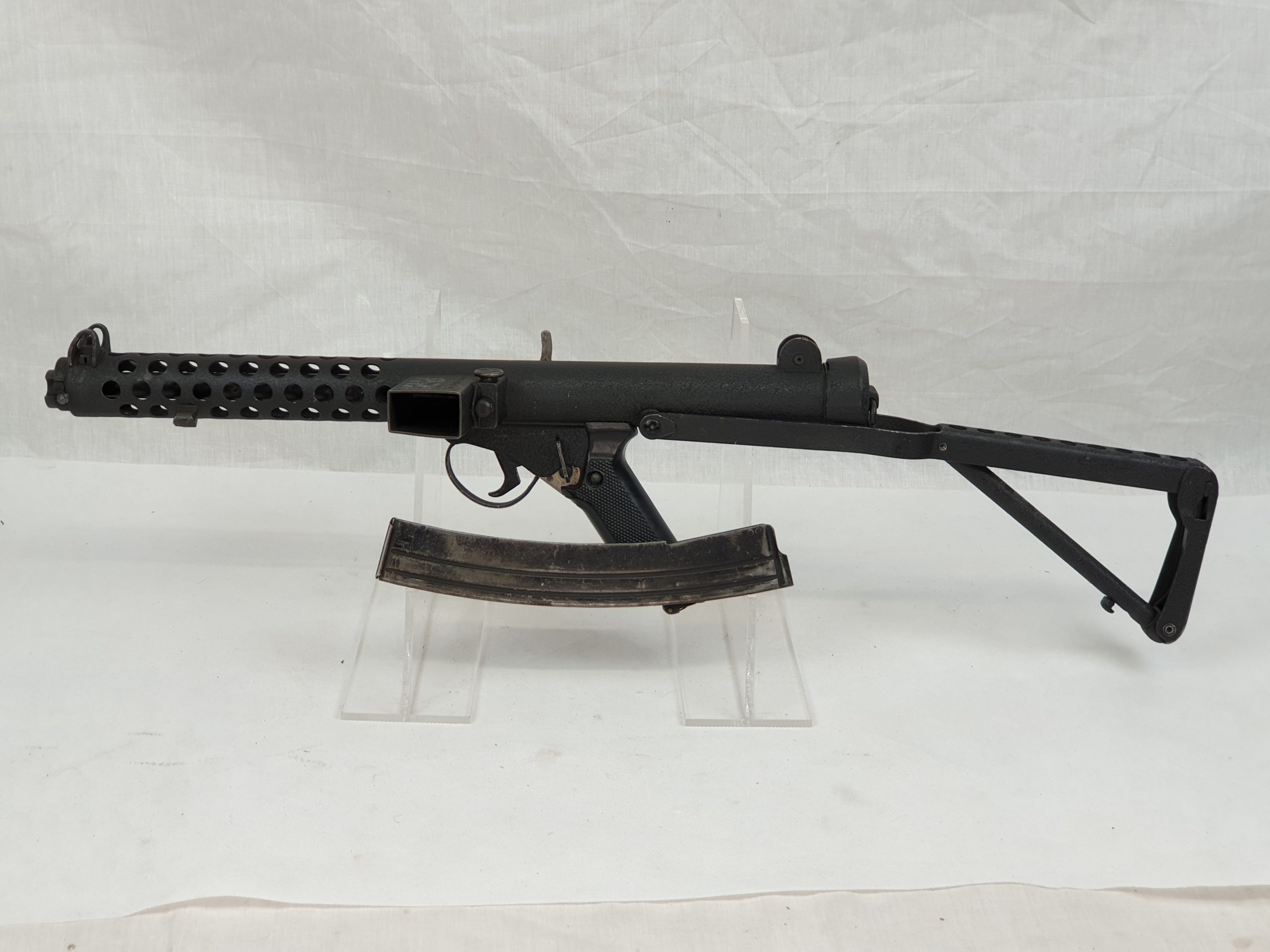 Sterling MK4 (L2A3) Sub-Machine Gun - Deactivated - Image 5