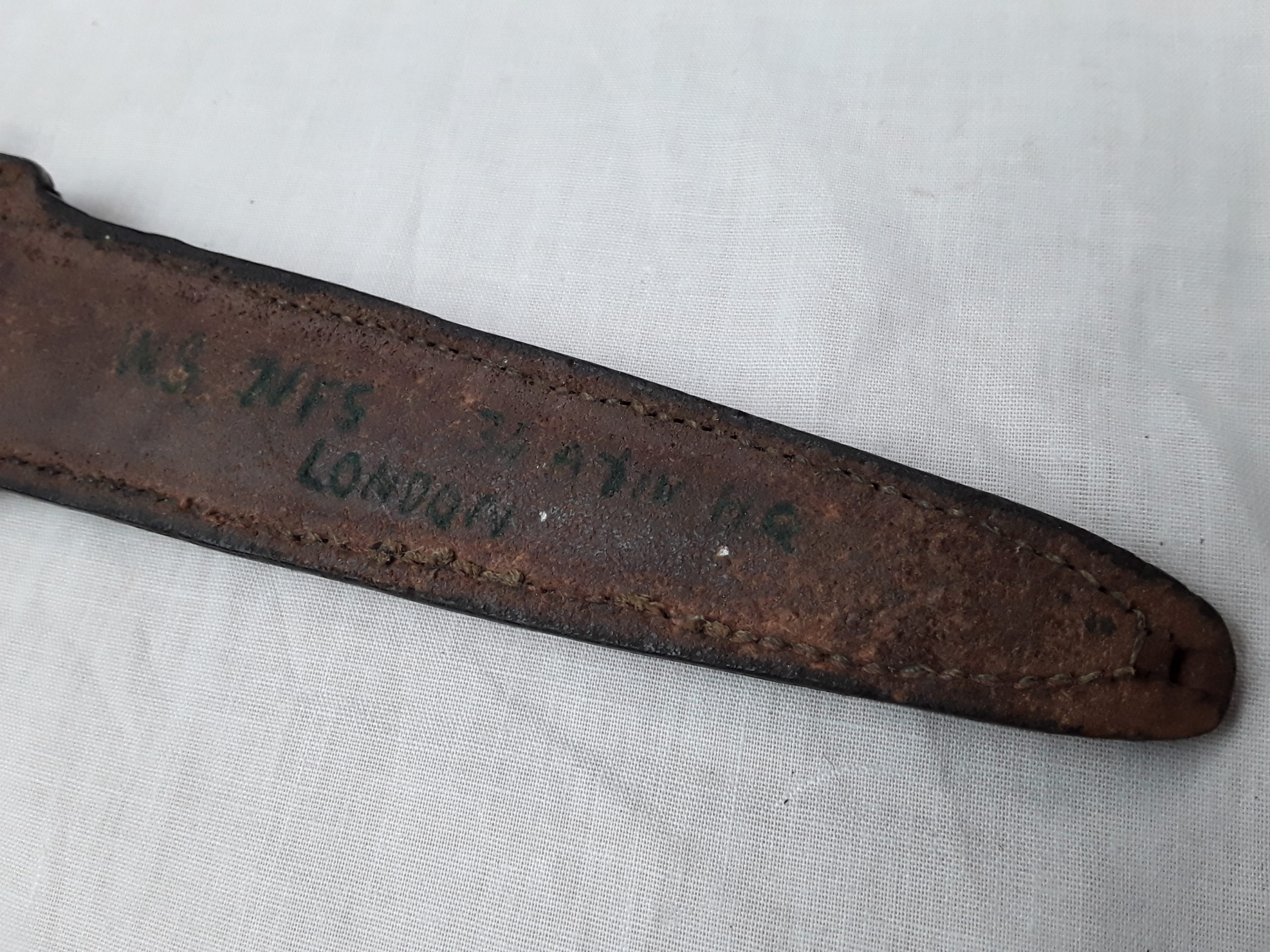 WW2 Cogswell And Harrison Commando Fighting Knife - Image 10