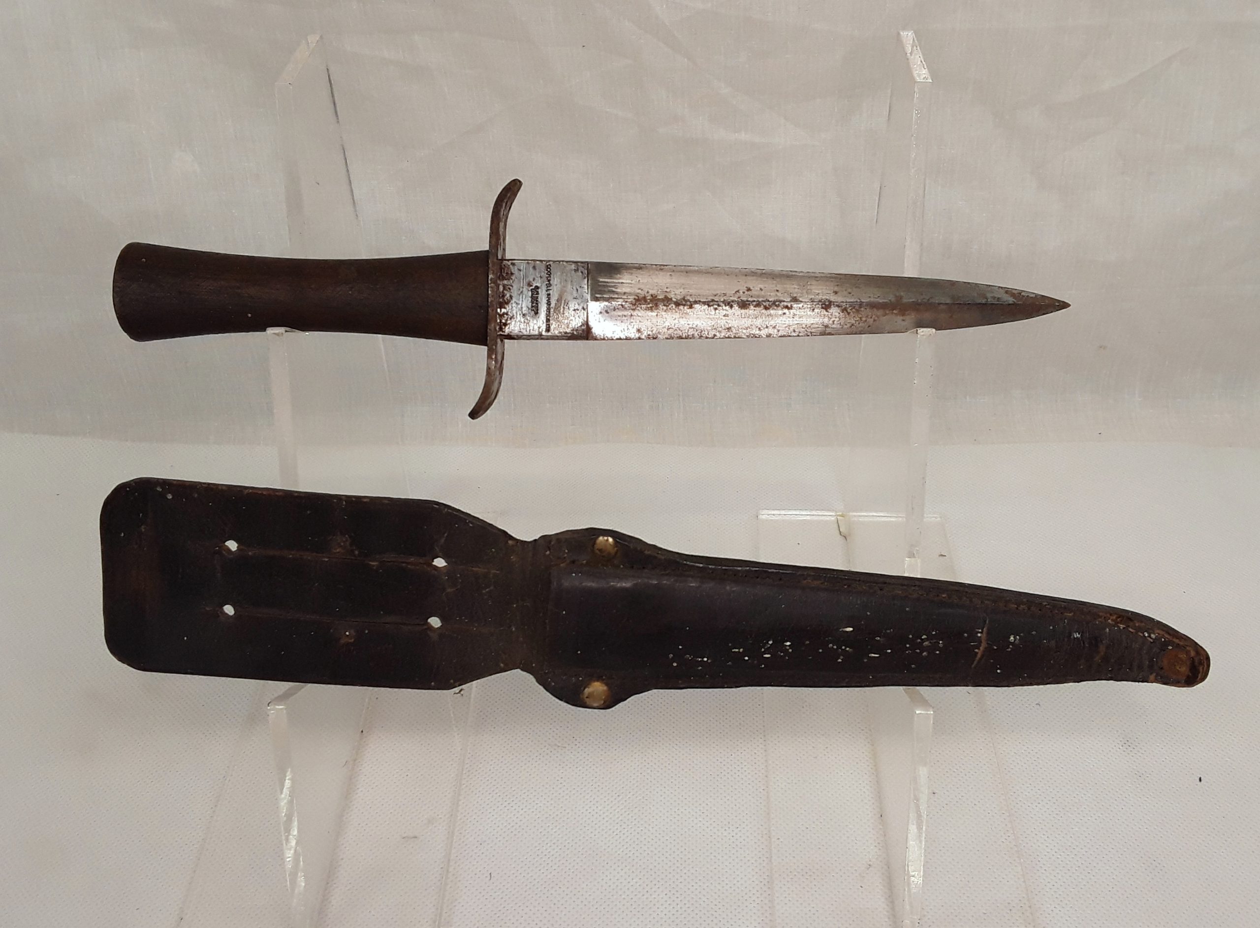 WW2 Cogswell And Harrison Commando Fighting Knife - Image 3