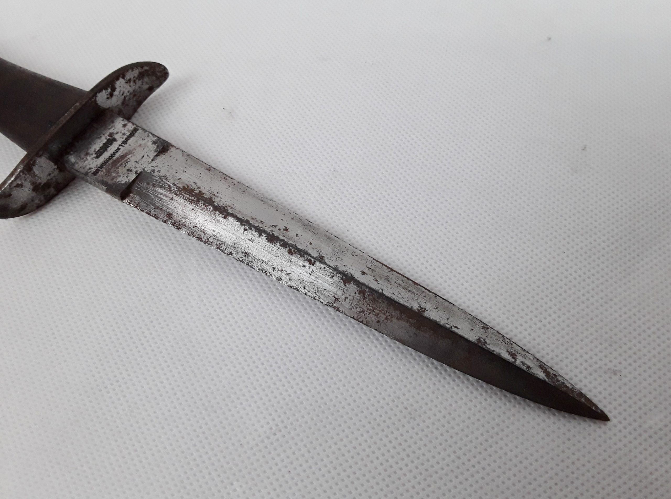 WW2 Cogswell And Harrison Commando Fighting Knife - Image 8