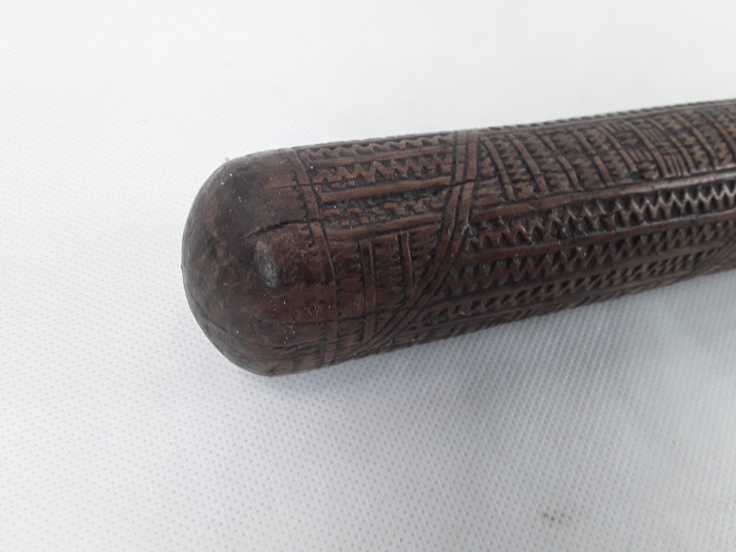 19th Century Tongan Ironwood Aku Pouai Pole Club - Image 7