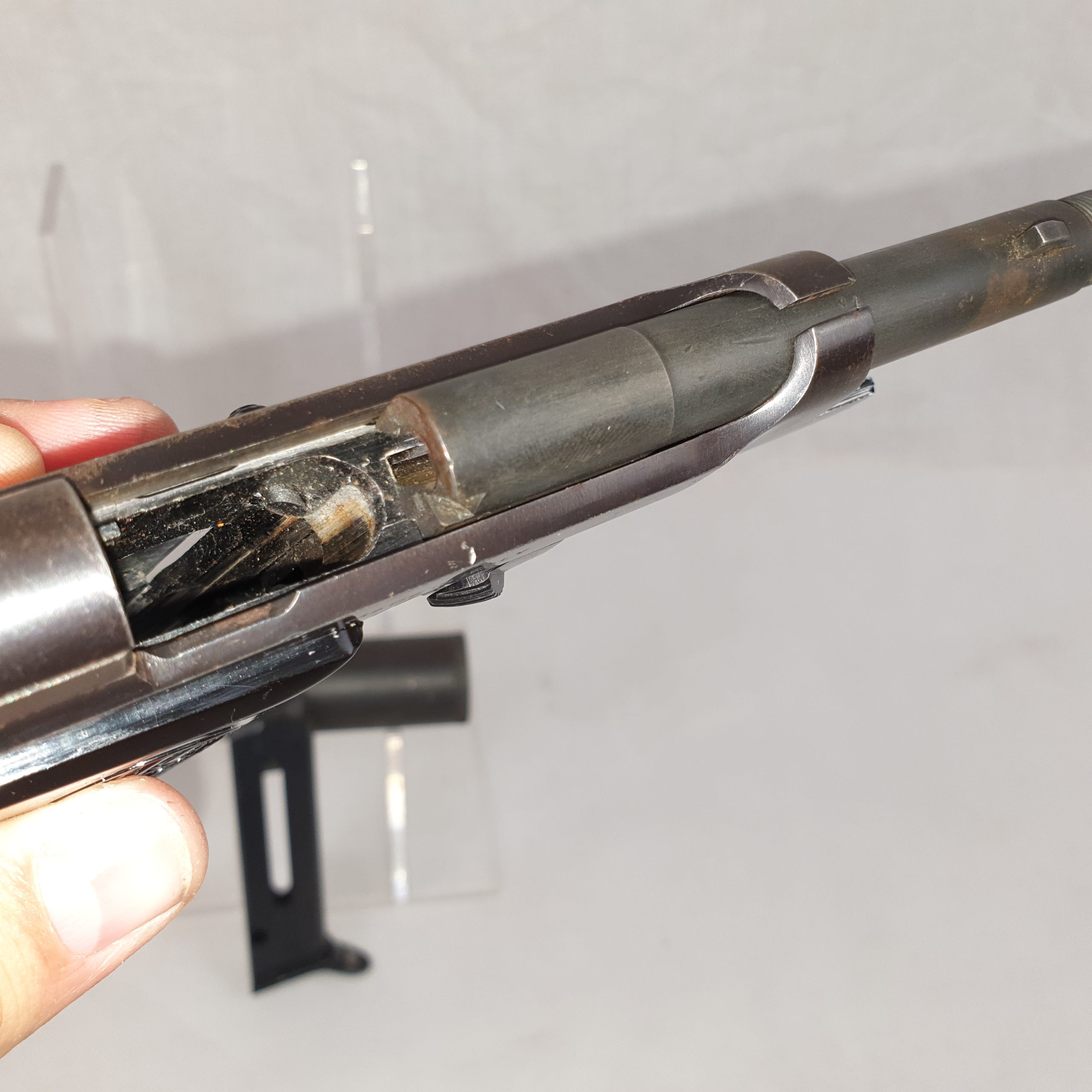 Cold War Era Beretta Semi-Automatic pistol with Silencer in .22 l.r. - Image 7
