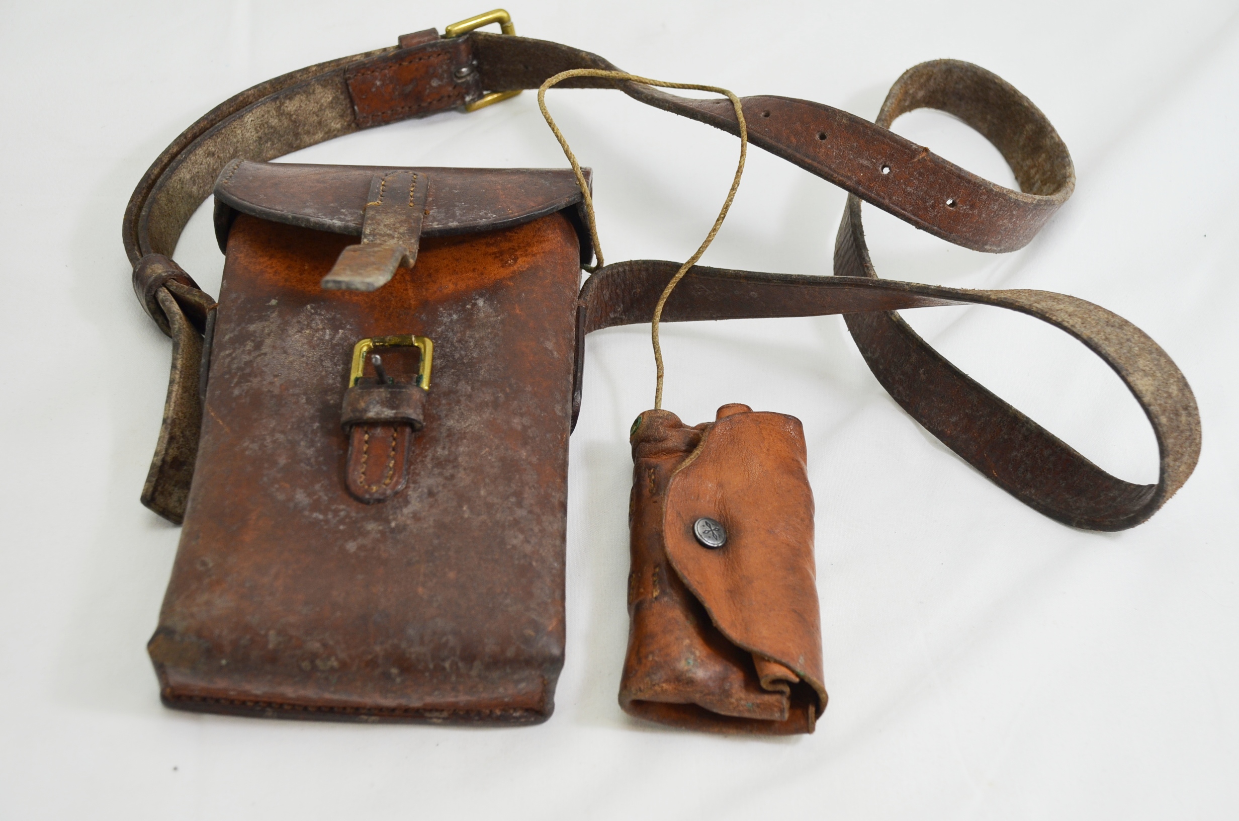 Original WW2 MG34 Field Tool kit In Leather Case - Image 4