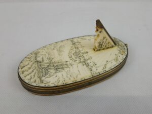 Early 18th Century Scrimshaw Sundial Attributed To Thomas Tuttell