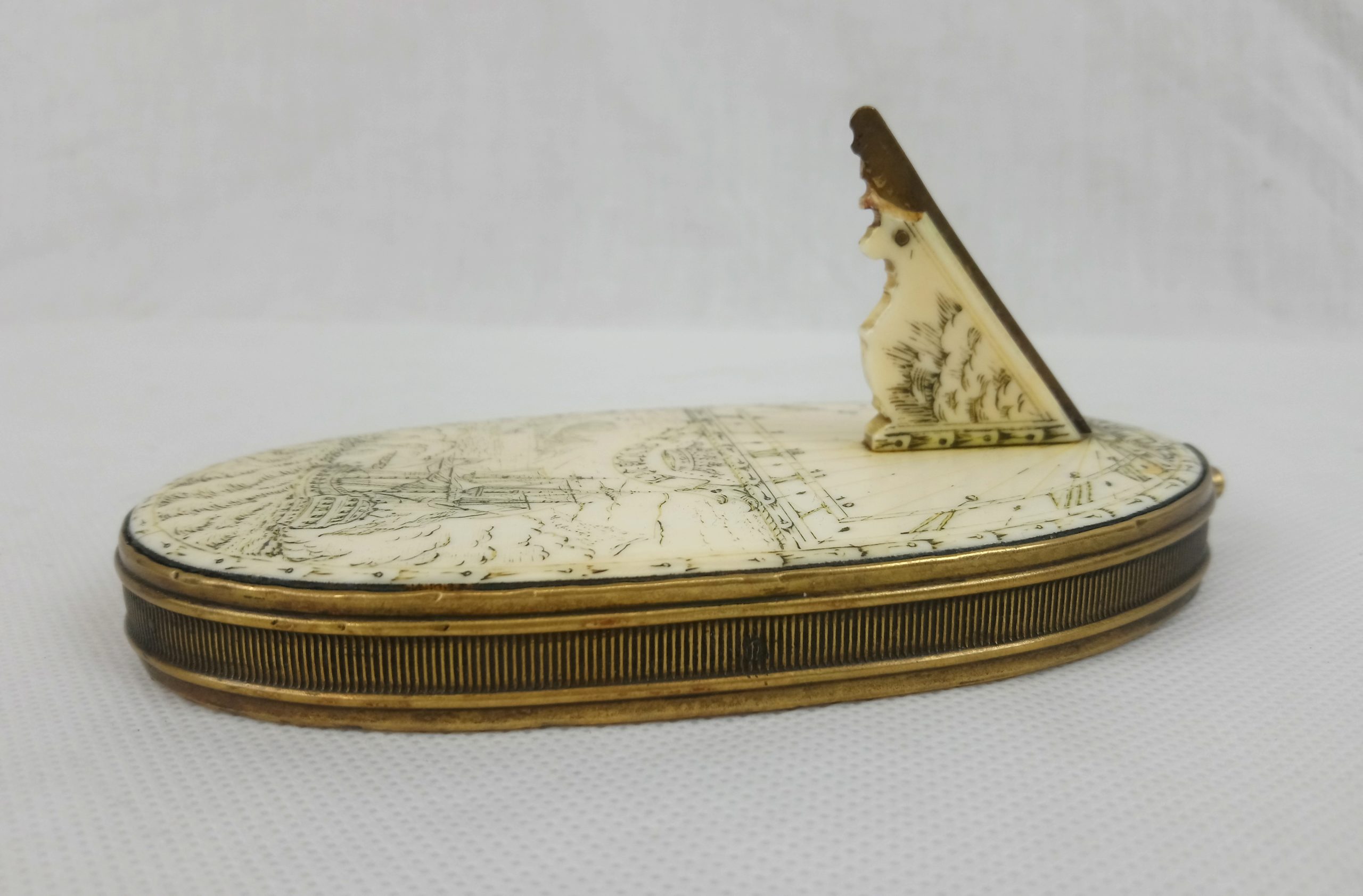 Early 18th Century Scrimshaw Sundial Attributed To Thomas Tuttell - Image 9
