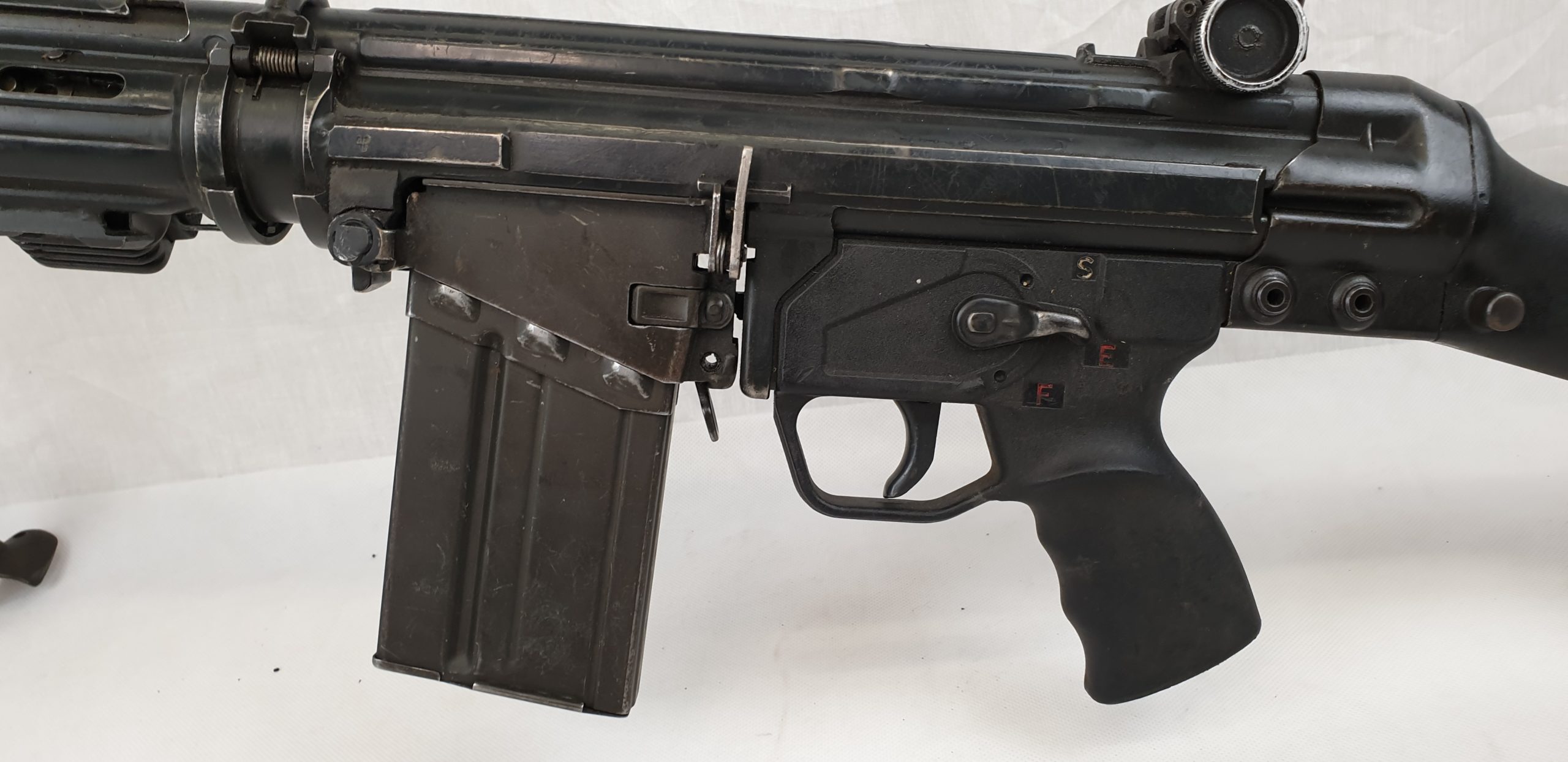 Heckler & Koch HK11 LSMG - Deactivated - Image 11
