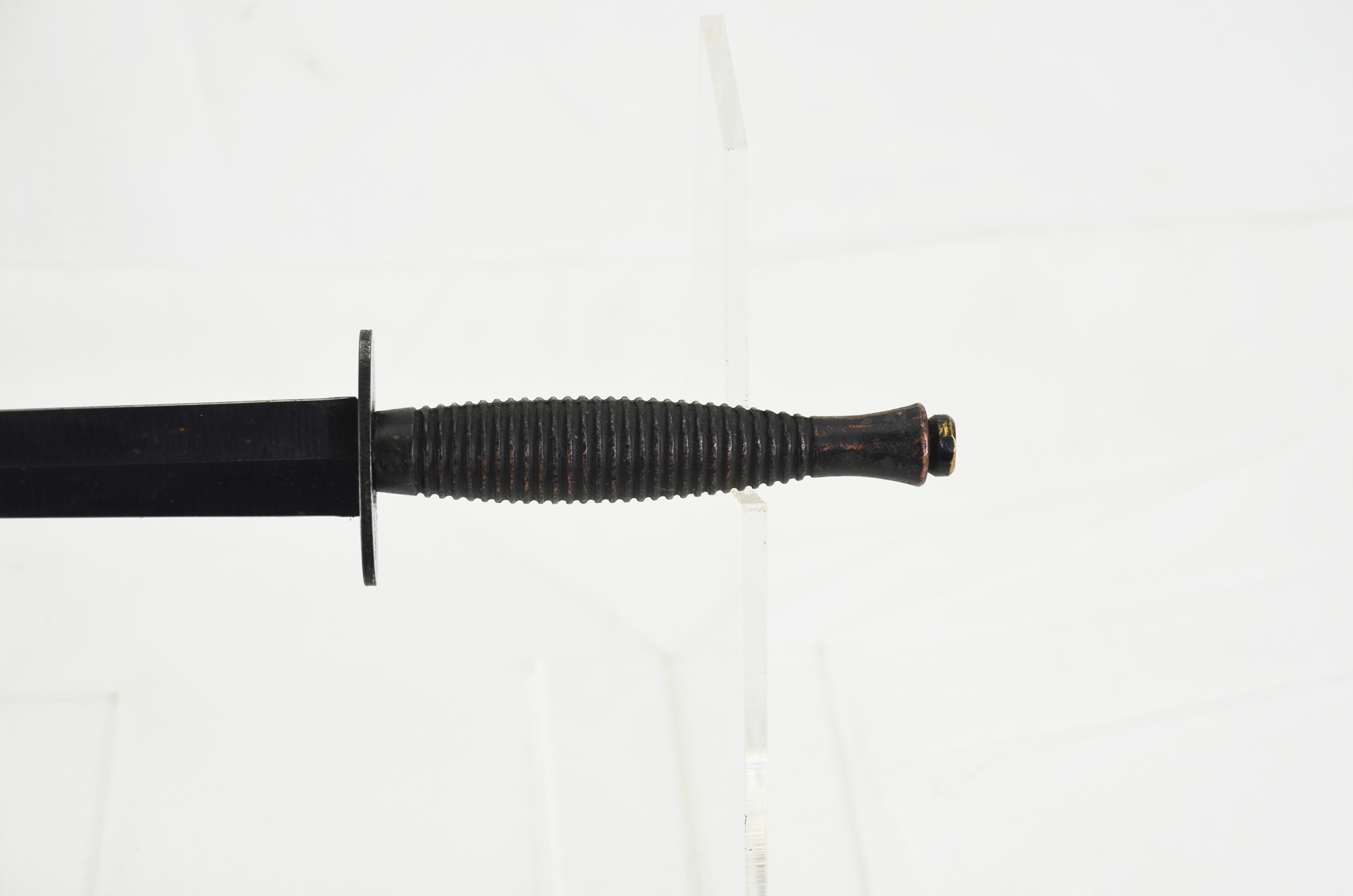 WW2 Third Pattern Fairbairn-Sykes Fighting Knife - Image 3