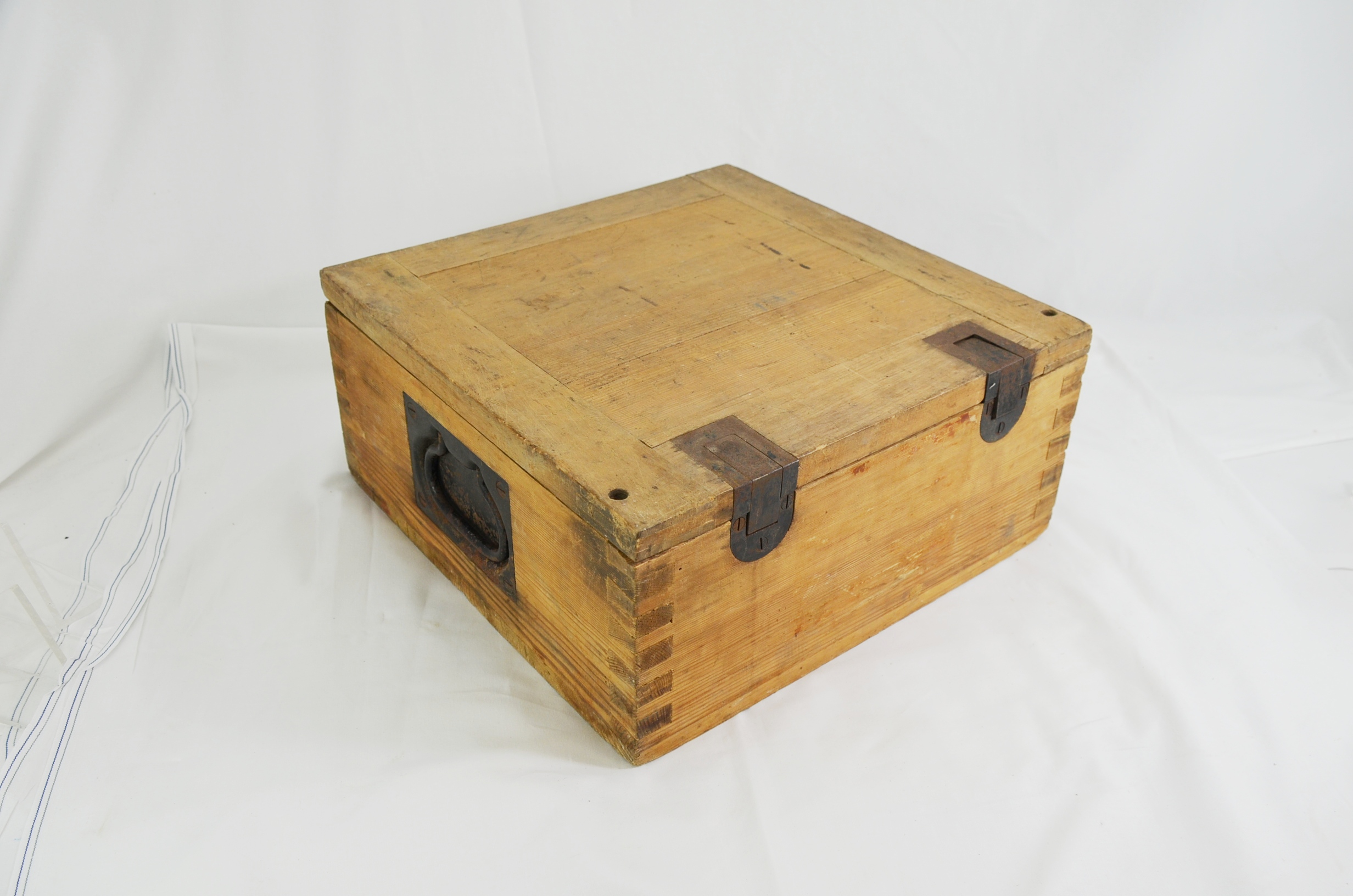WW2 German Third Reich Lead Lined Artillery Fuze Box - Image 6