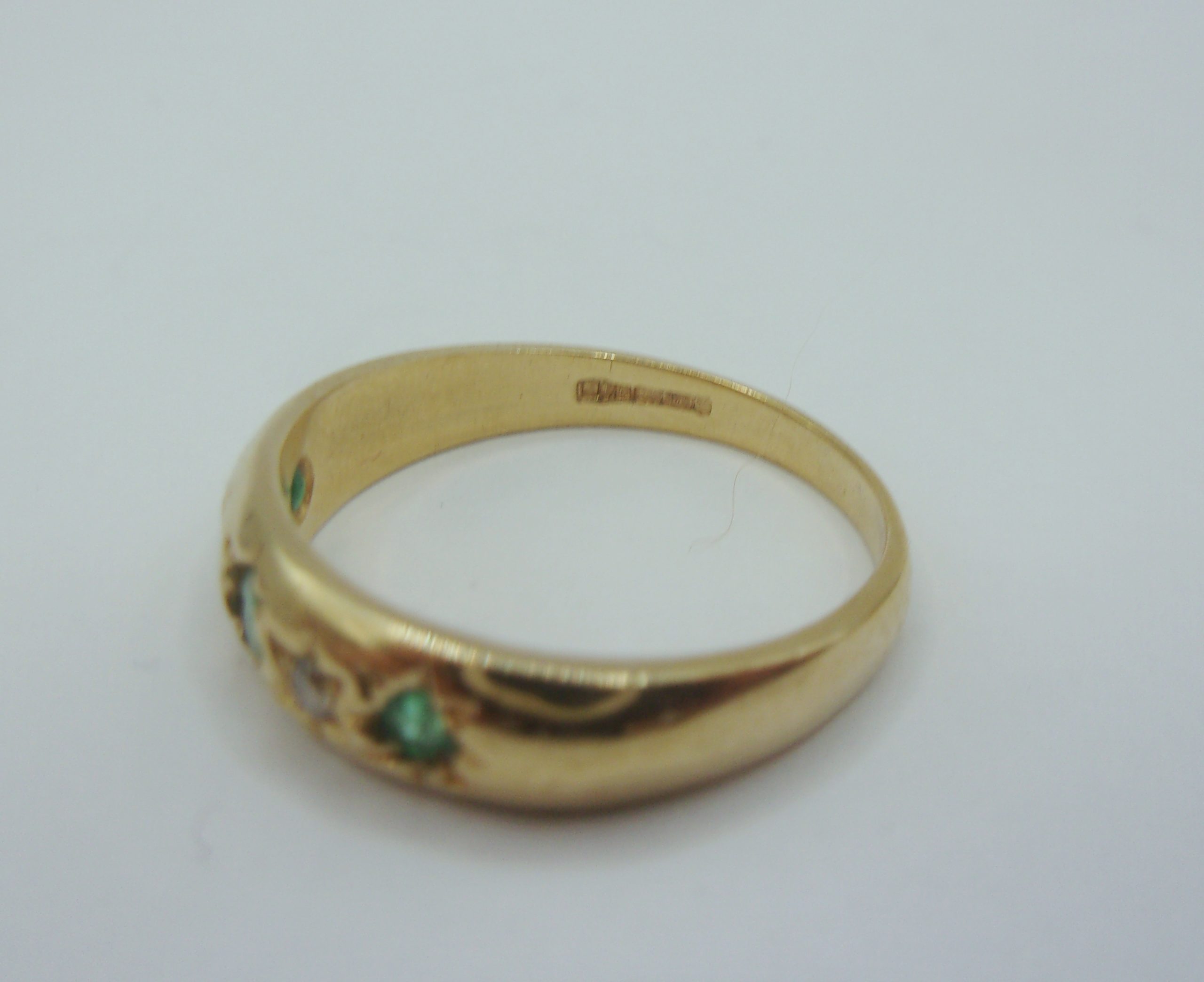 9ct Yellow Gold Emerald & Diamond Gypsy Ring UK Size O+ US 7 ¼ - Image 3