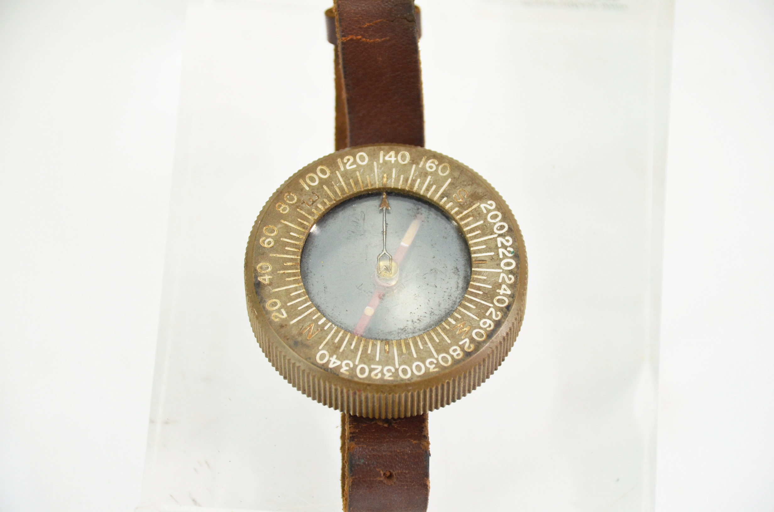 Original WW2 US Paratrooper’s Wrist Compass - Image 3