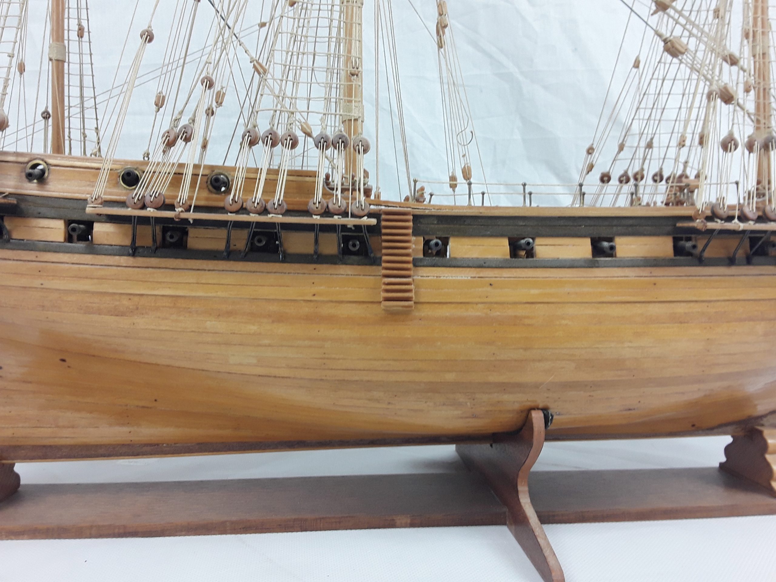 Royal Navy Frigate HMS Unicorn 1747 Model - Image 10