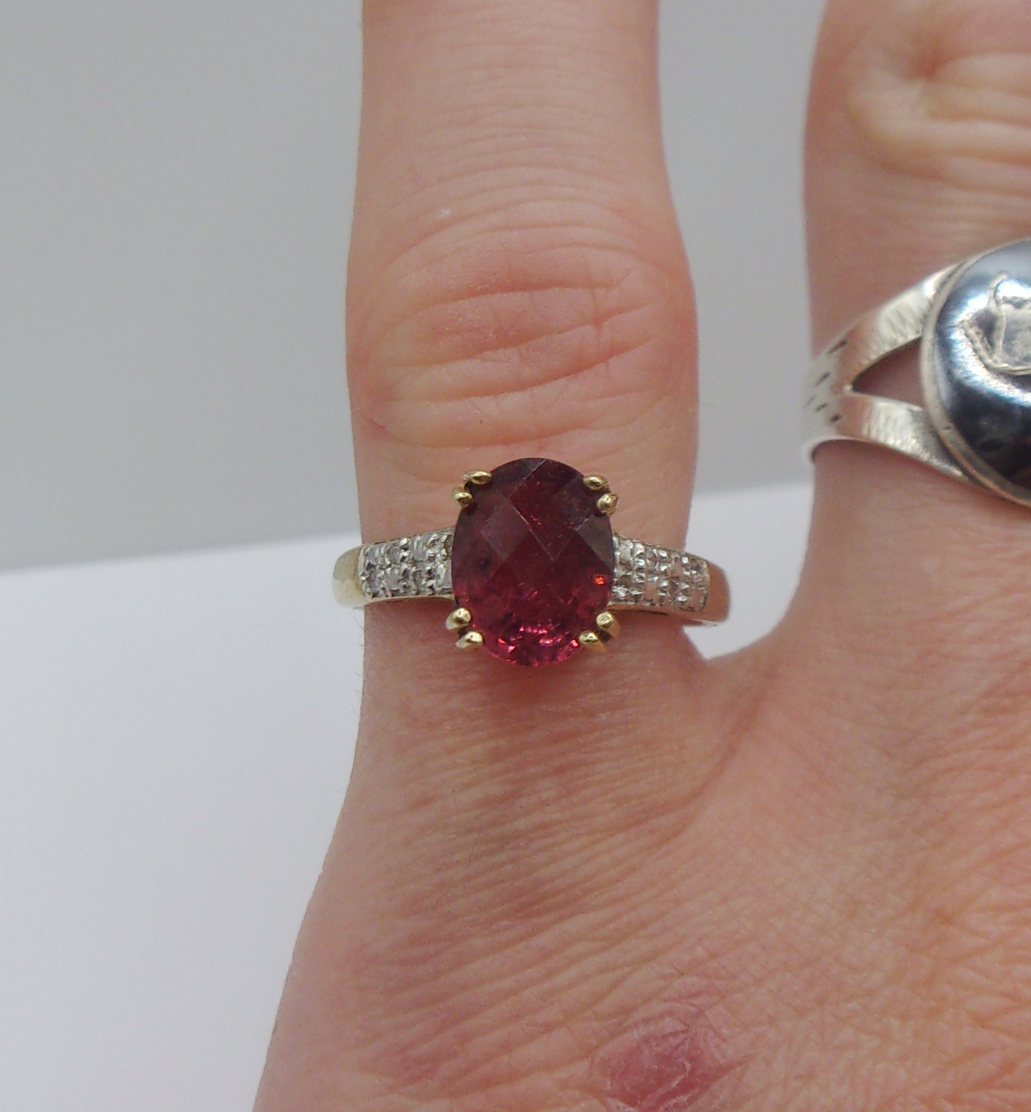9ct Yellow Gold Ruby & Diamond Ring UK Size N+ US 6 ¾ - Image 8