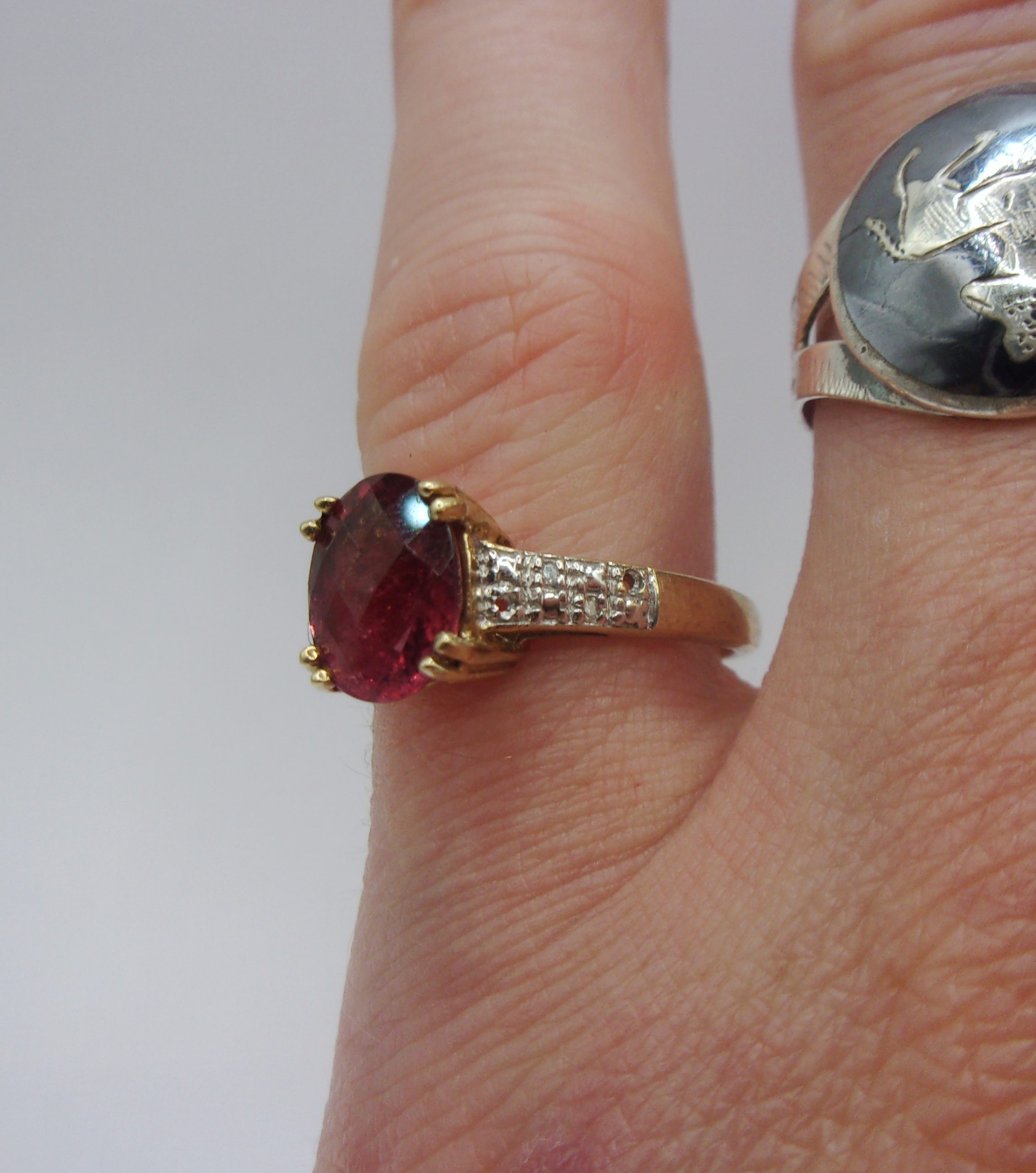 9ct Yellow Gold Ruby & Diamond Ring UK Size N+ US 6 ¾ - Image 9