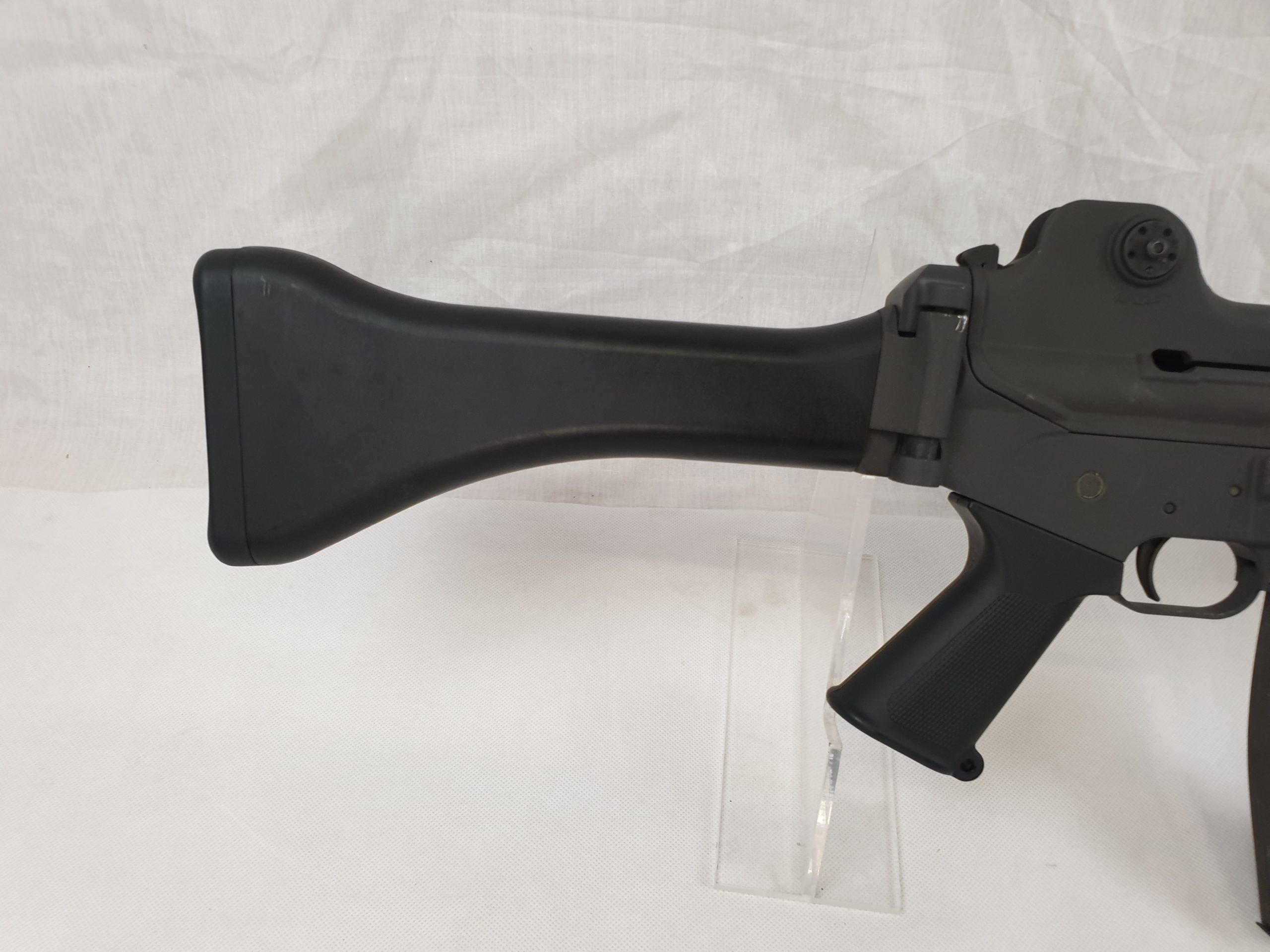 K2 South Korean Daewoo Assault Rifle Cal. 5.56mm NATO - Deactivated - Image 9