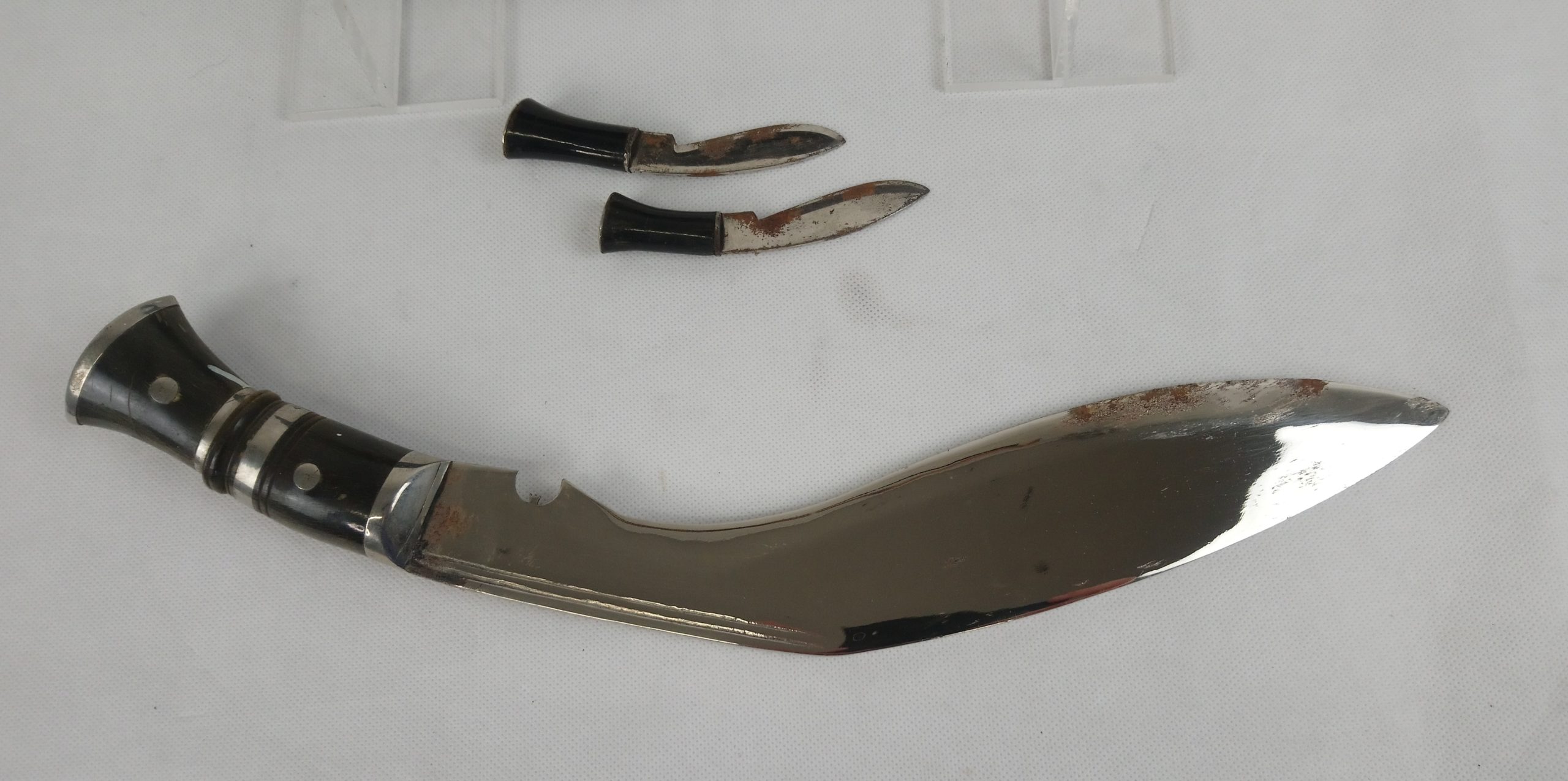 Kukri, Karda, Chakmak And Black Leather Scabbard - Image 4