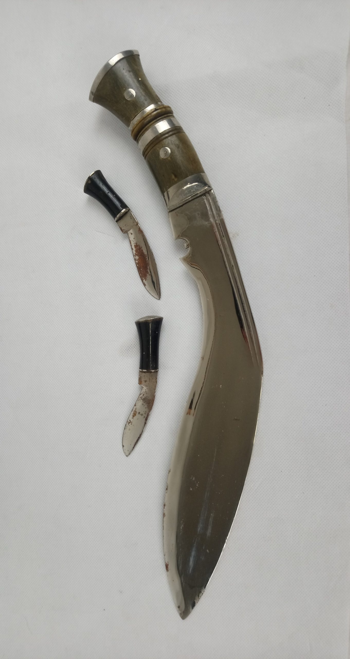Kukri, Karda, Chakmak And Black Leather Scabbard - Image 2
