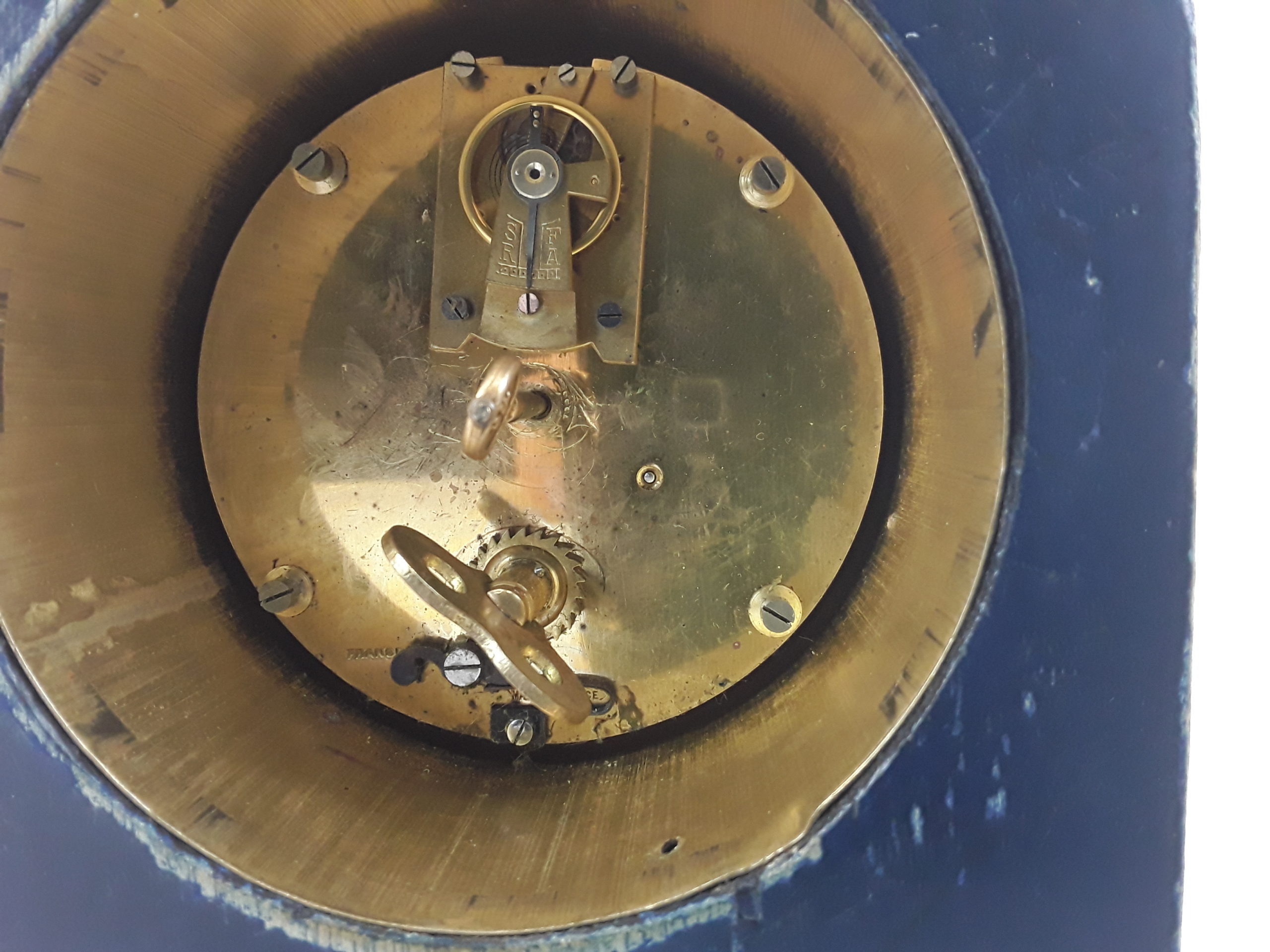 Late Victorian Japanned Small Bracket Clock In Good Working Order - Image 7