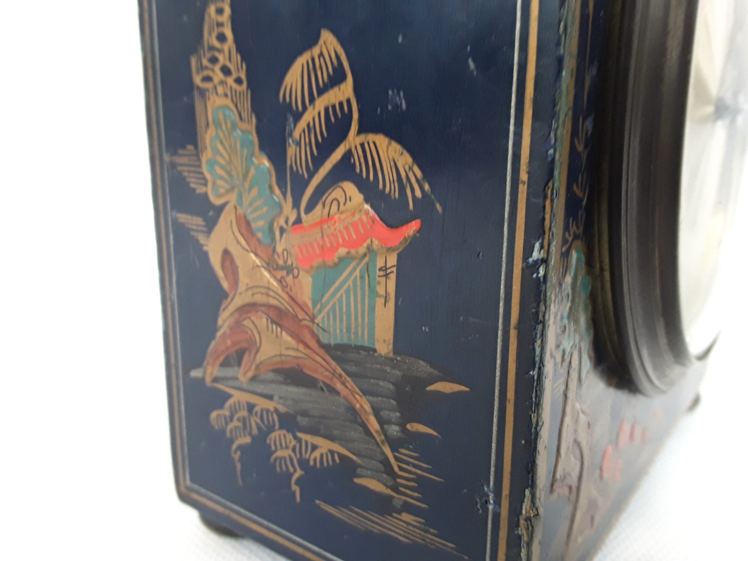 Late Victorian Japanned Small Bracket Clock In Good Working Order - Image 10