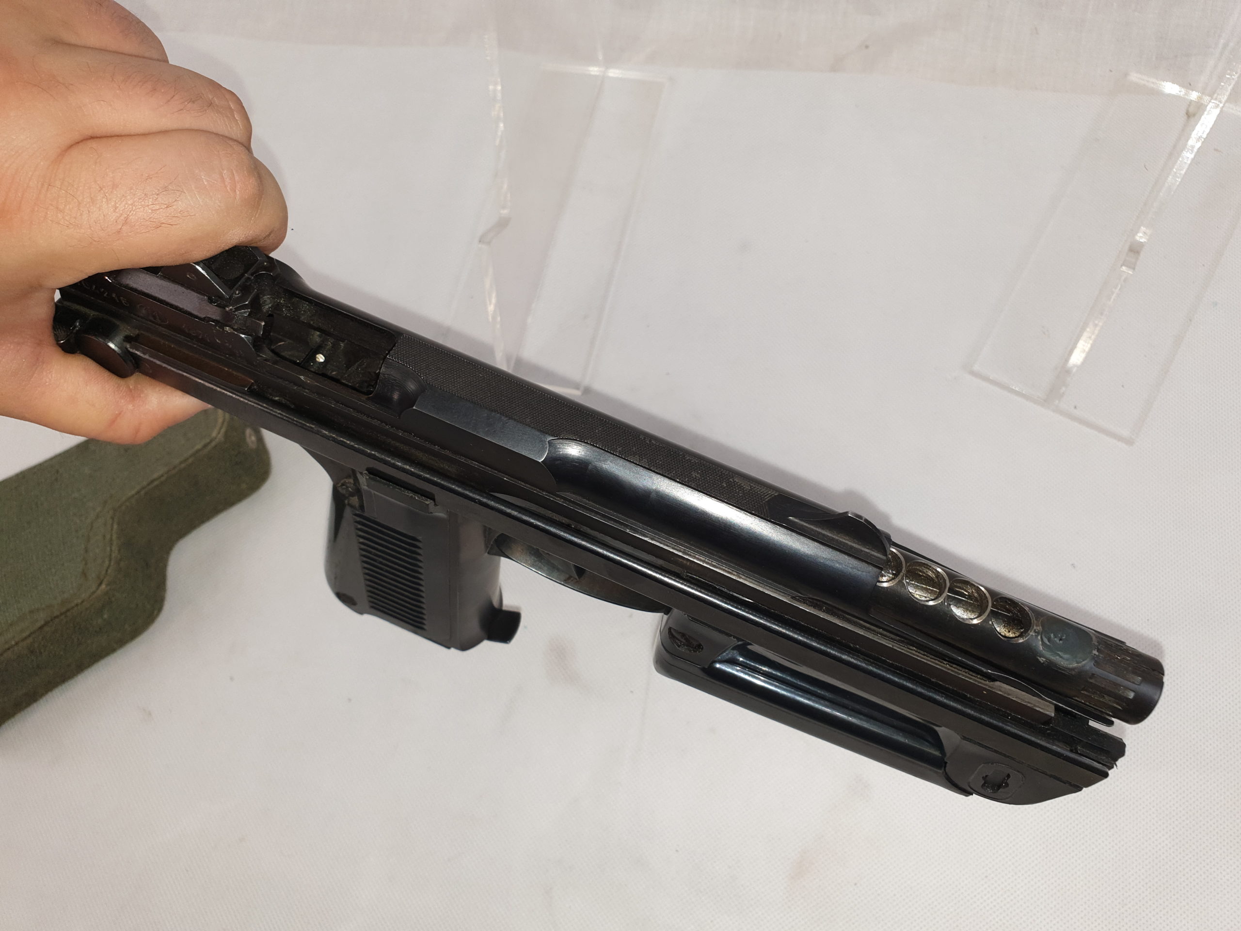 PM-63 RAK Sub- Machine Gun and Holster - Deactivated - Image 8