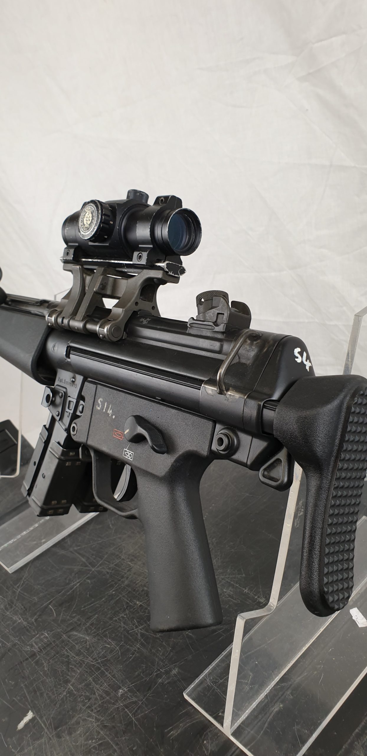 Cased Pair of Heckler and Koch MP5A3 Cal. 9mm Sub Machine Gun - Image 10
