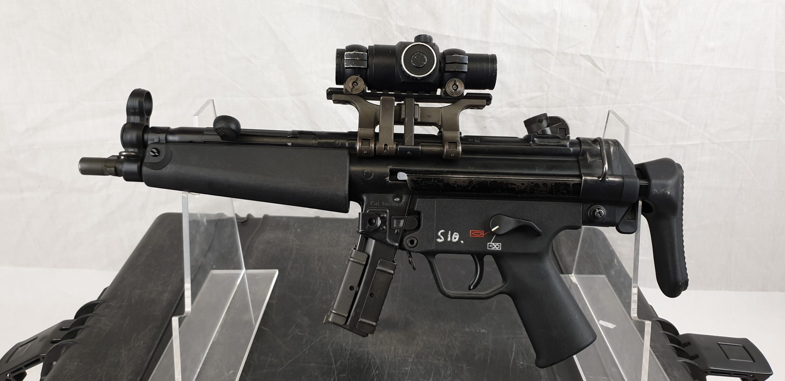 Cased Pair of Heckler and Koch MP5A3 Cal. 9mm Sub Machine Gun - Image 20