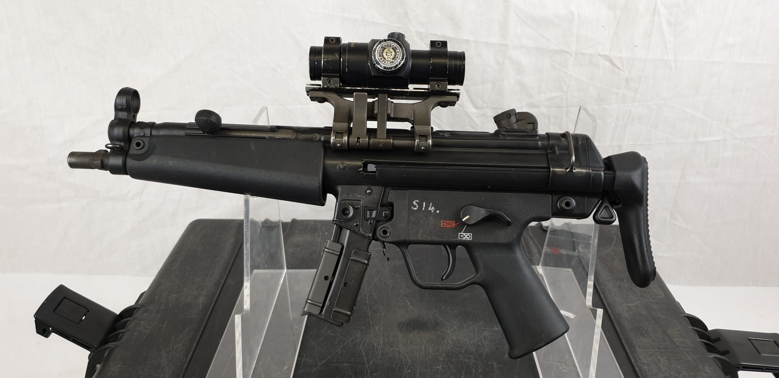 Cased Pair of Heckler and Koch MP5A3 Cal. 9mm Sub Machine Gun - Image 9