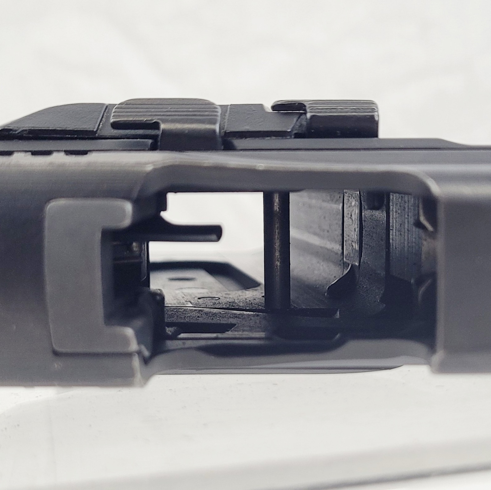 Sig Sauer P226 Automatic Pistol With Spare Magazine - Image 9