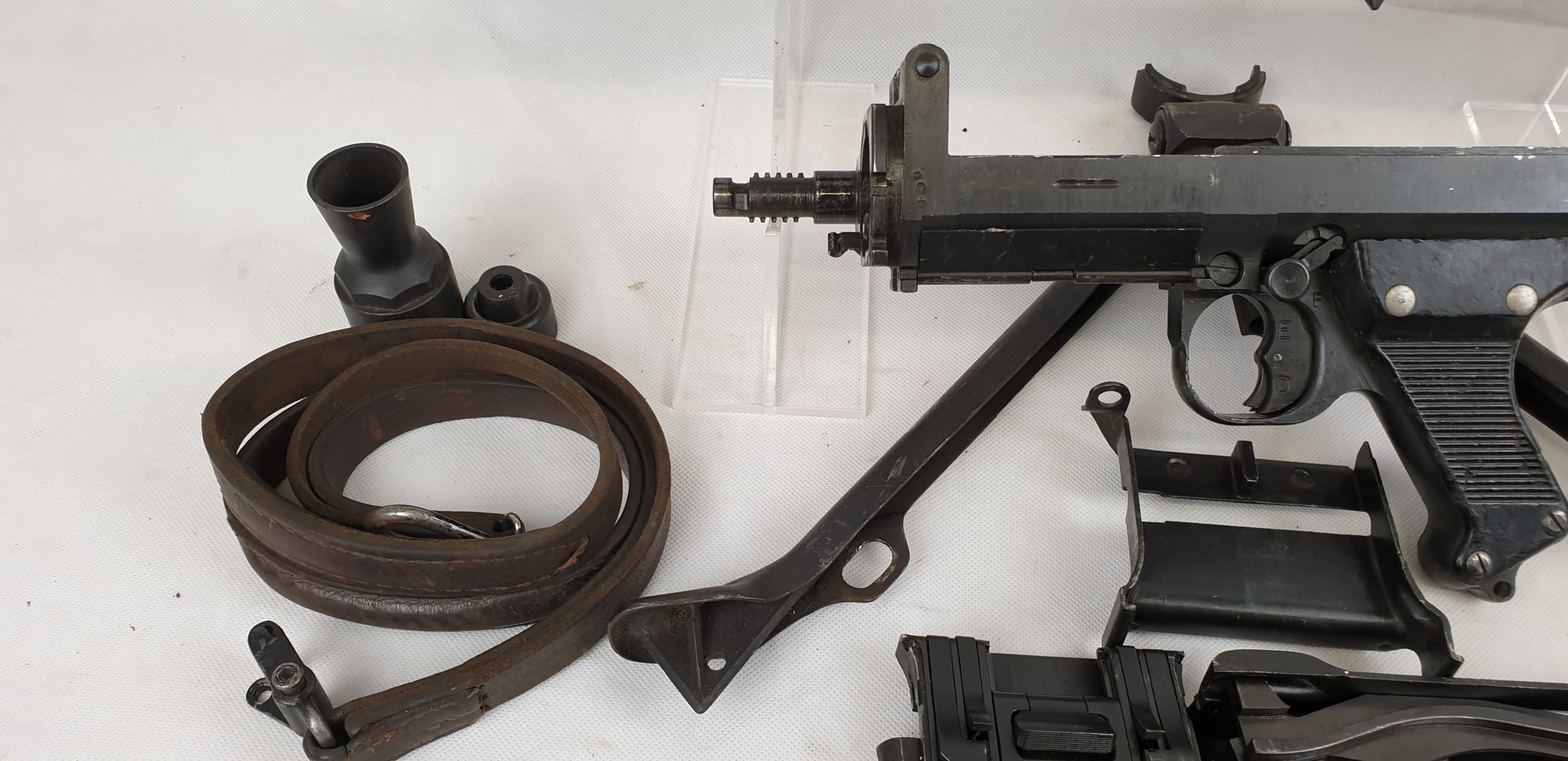 WW2 Nazi German MG34 Machine Gun - Deactivated - Image 9