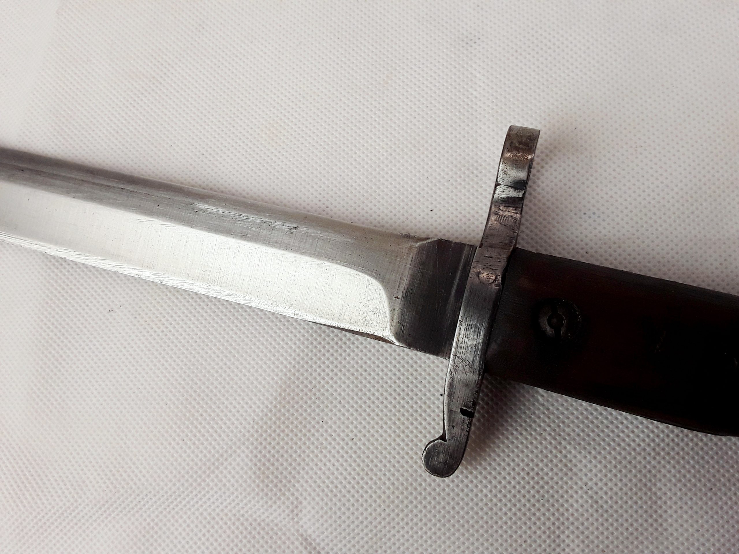 1915 Ross Rifle Bayonet And Scabbard - Image 9