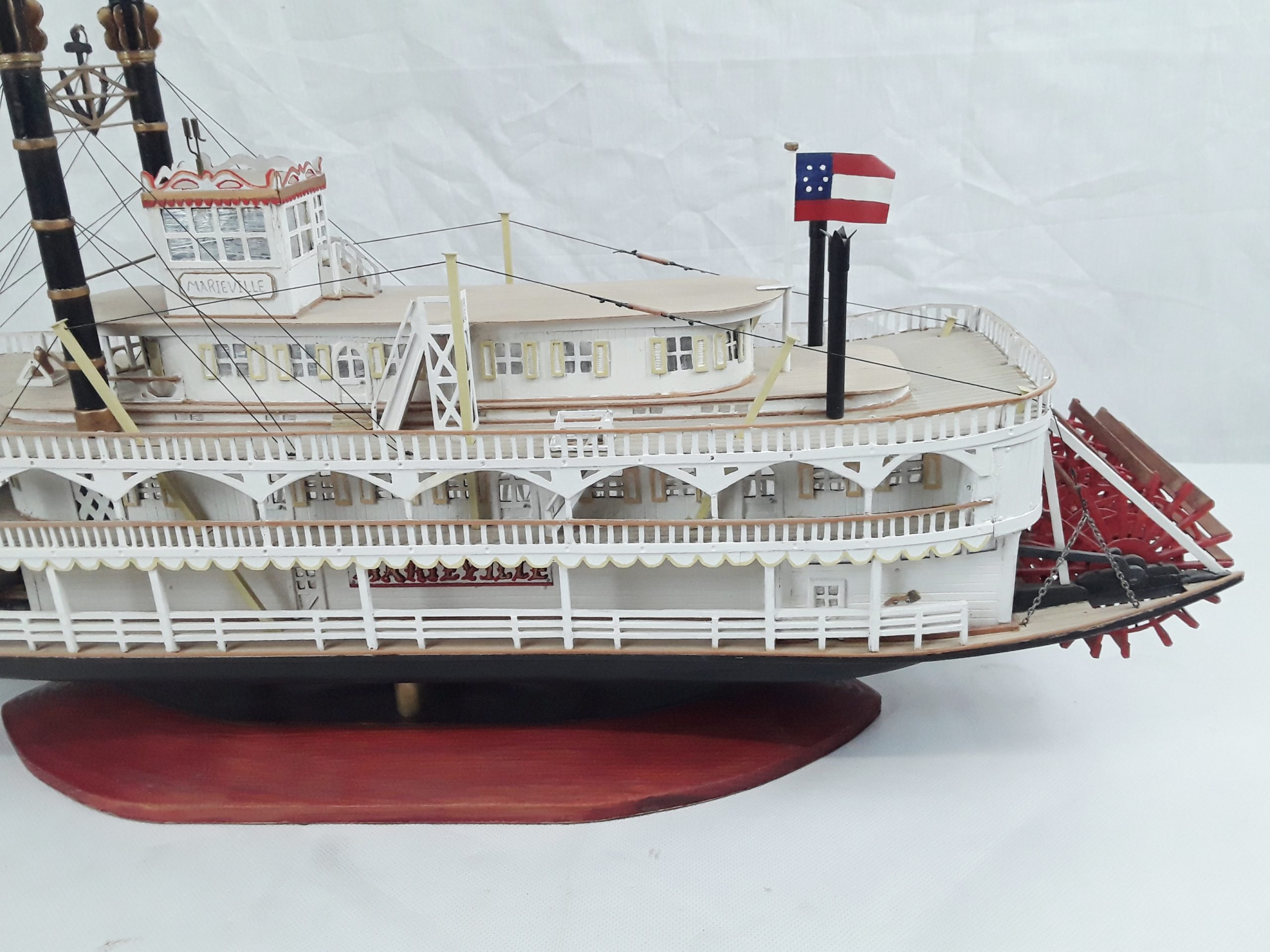 Scratch Built Static Model Of A Missiissippi Paddle Steamer ‘Marieville’ - Image 9