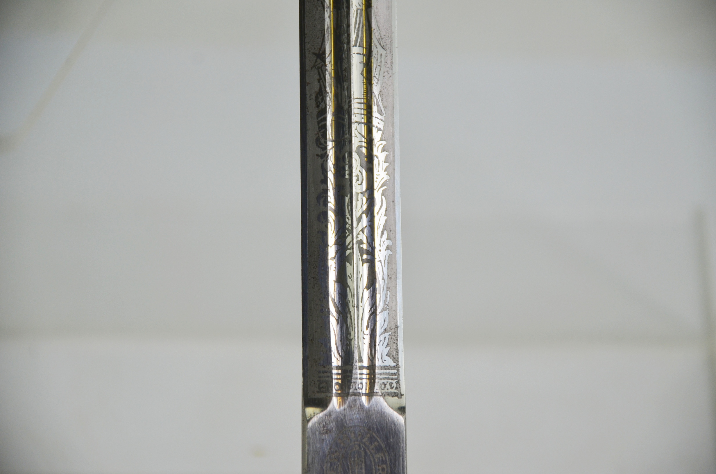 Original WW2 German Kriegsmarine Dagger and Hammered Scabbard - Image 15
