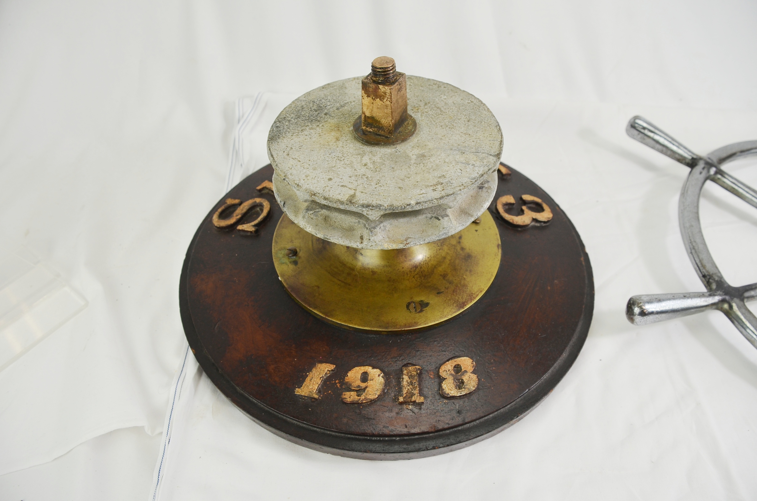 WW1 Period Submarine HMS C3 Torpedo Loading Wheel - Image 4