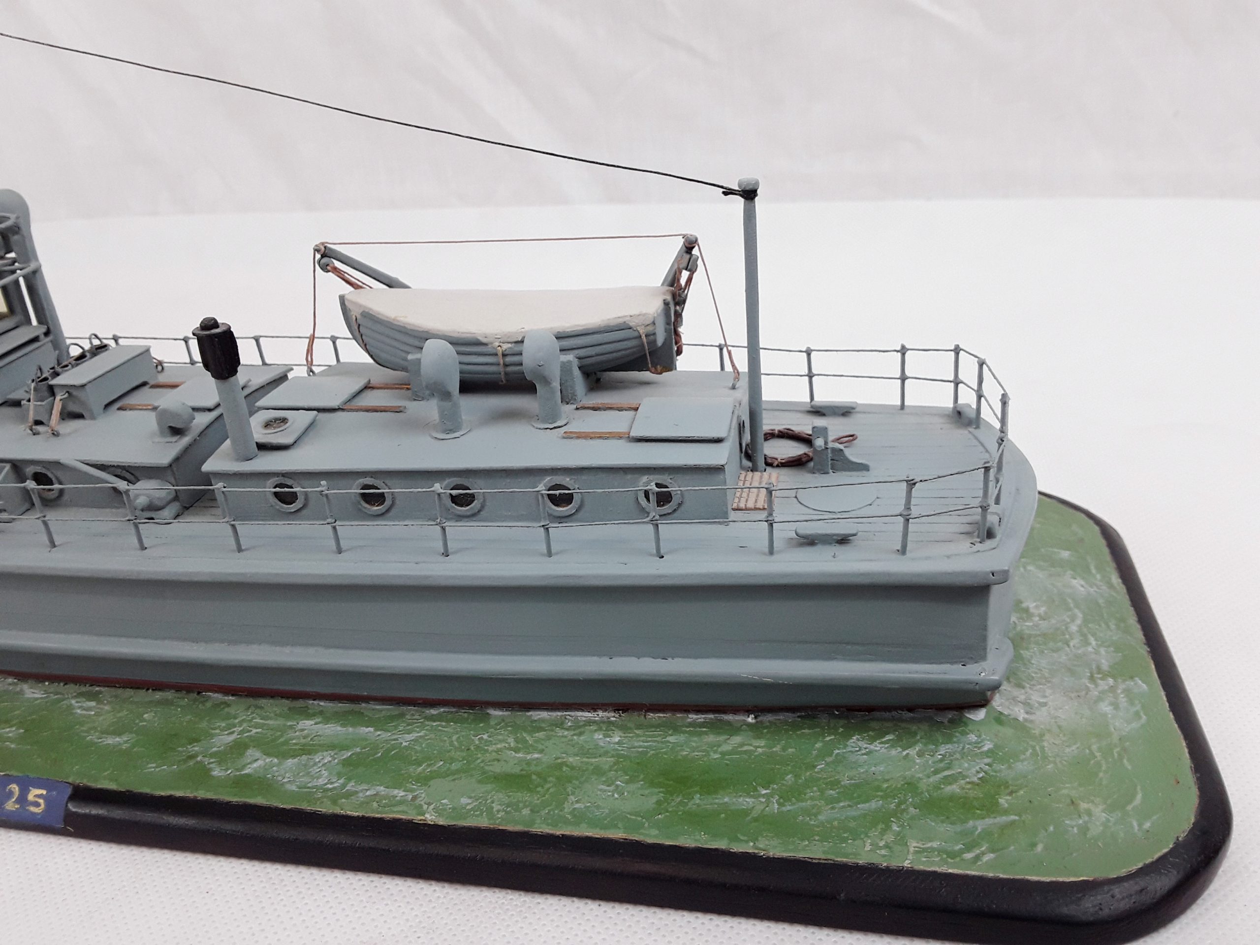 Scratch Built Waterline Model Boat of US Coastguard Cutter CG171 Circa 1925 - Image 5