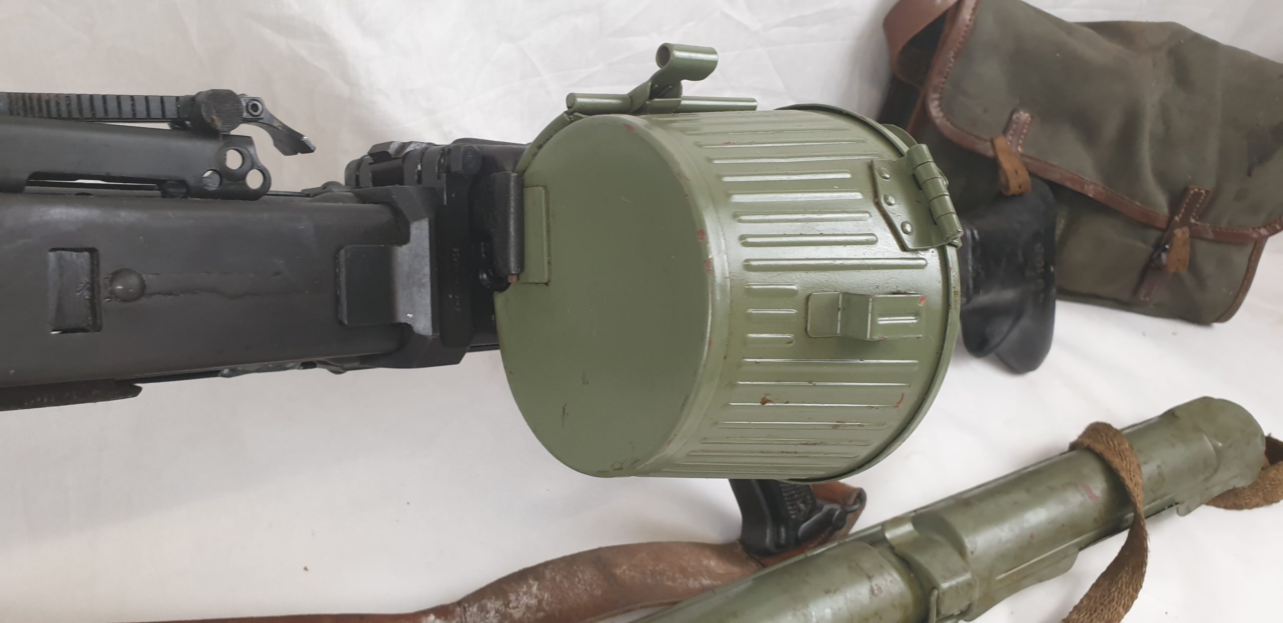 Post-War Yugoslav MG53 Machine Gun and Full Kit - Image 6