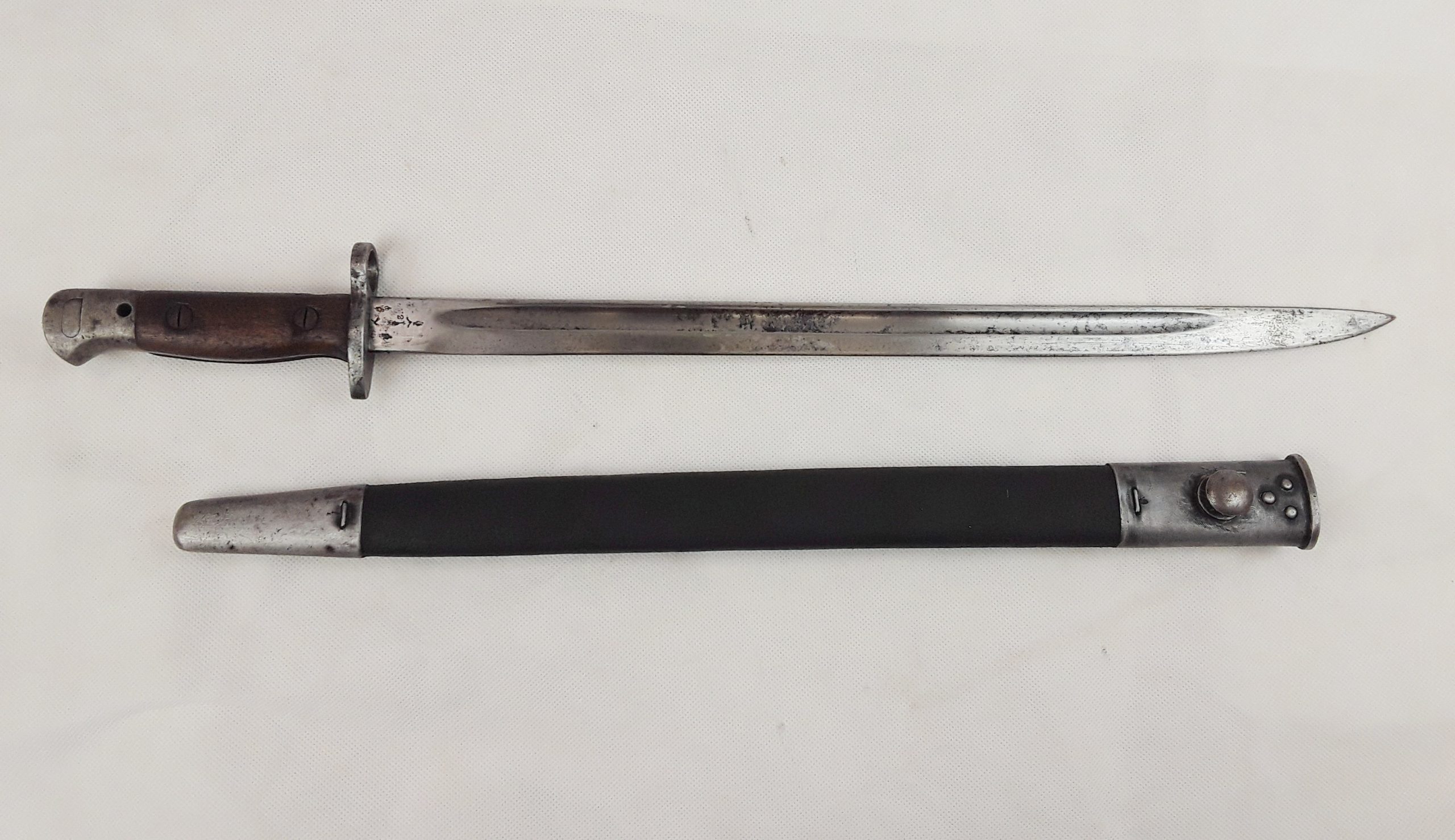 Rare 1918 Vickers (Crayford) 1907 Pattern Bayonet And Scabbard