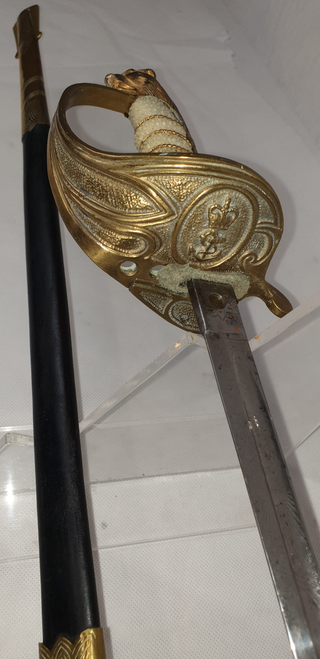WW1 Period George V Royal Navy Sword With EIIR Grip - Image 12