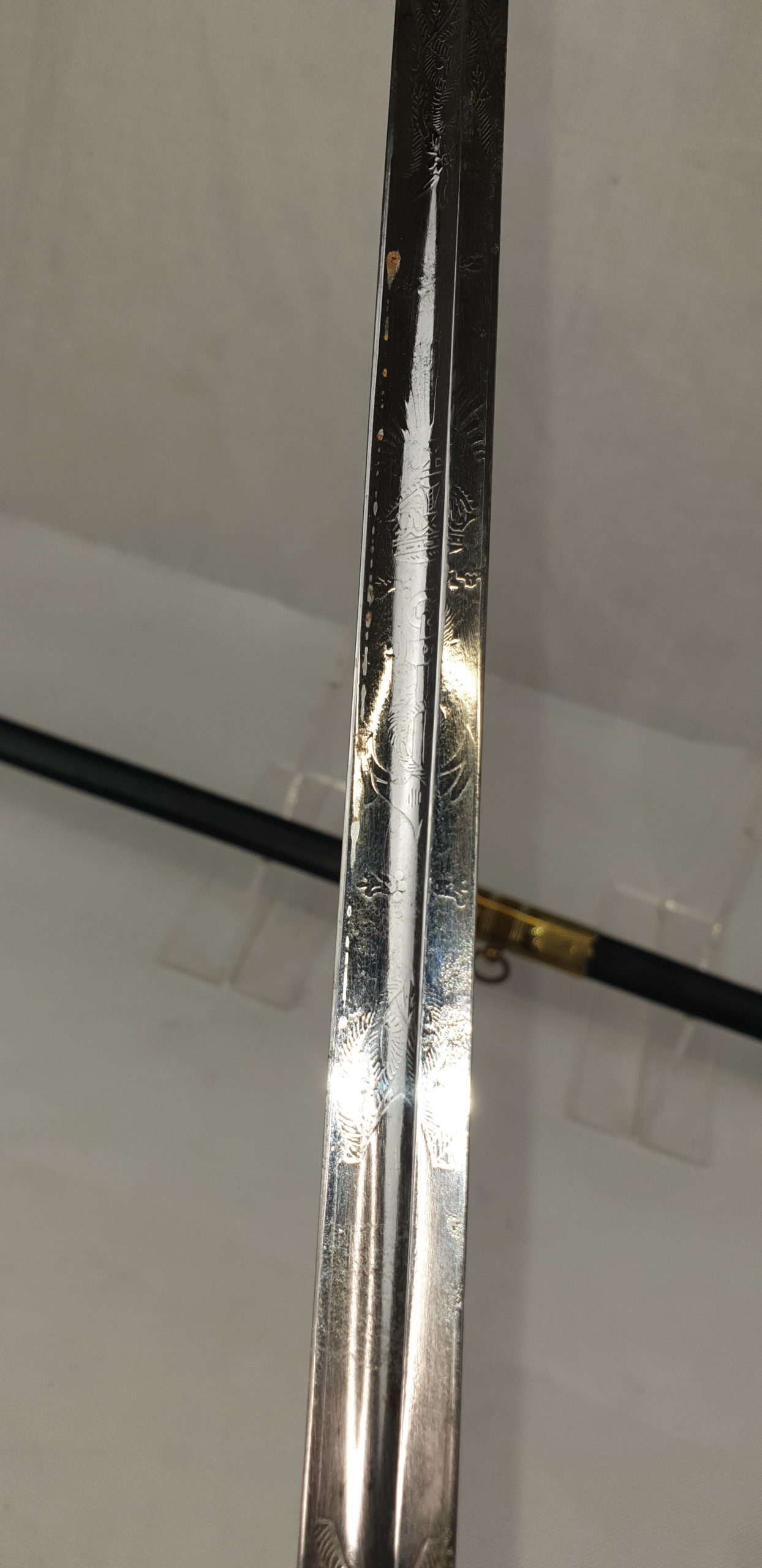 WW1 Period George V Royal Navy Sword With EIIR Grip - Image 14
