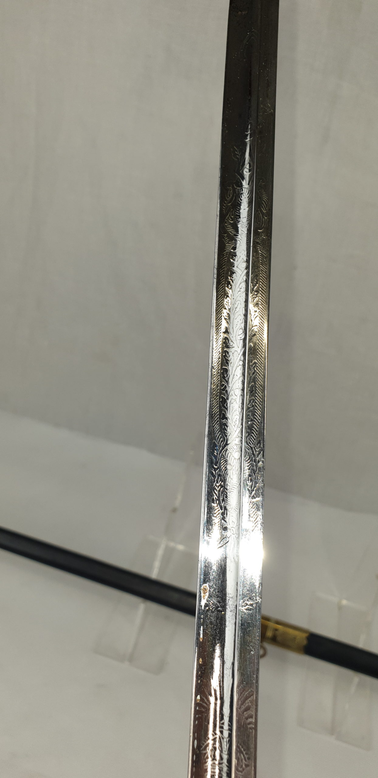 WW1 Period George V Royal Navy Sword With EIIR Grip - Image 15