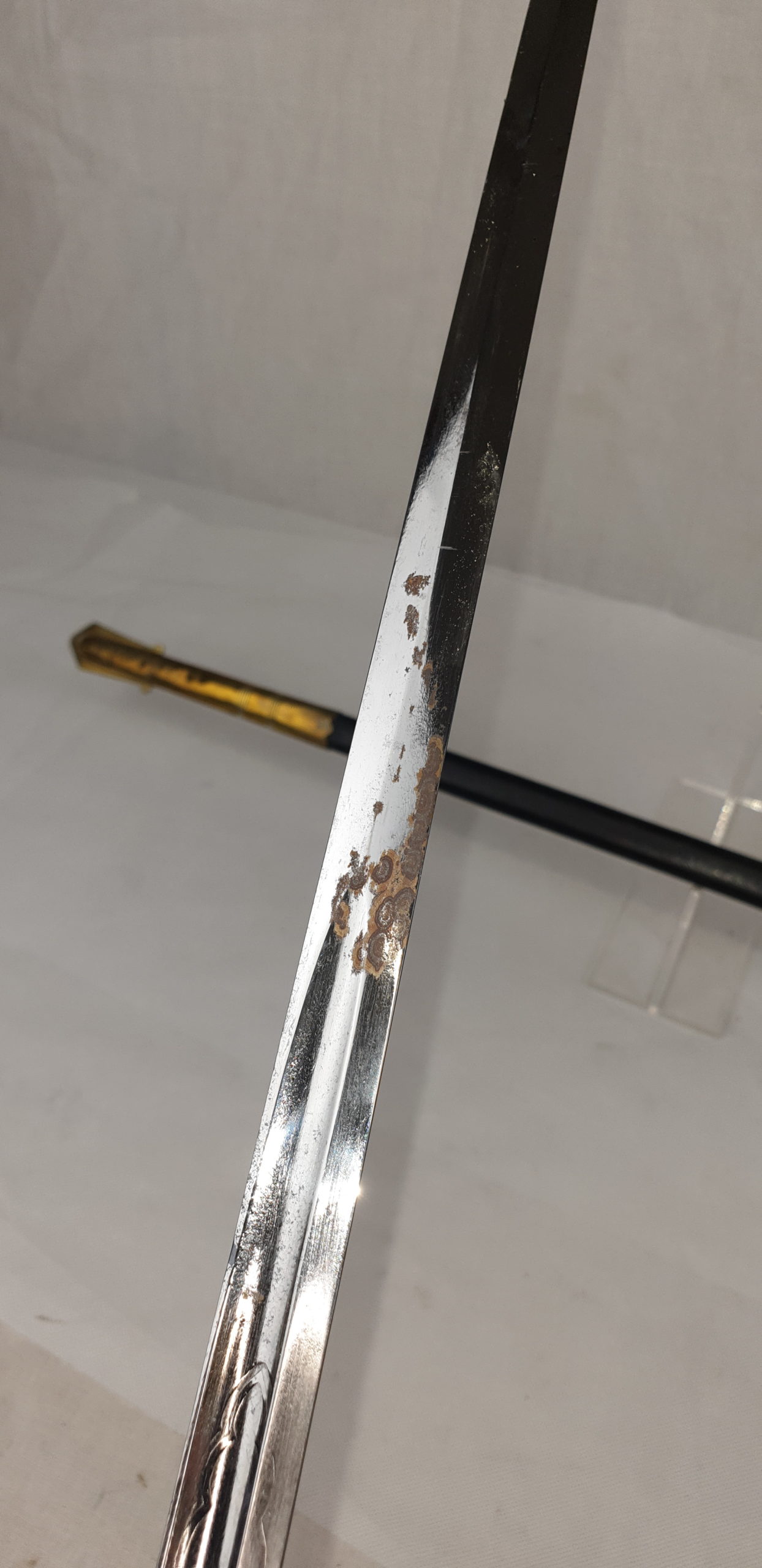 WW1 Period George V Royal Navy Sword With EIIR Grip - Image 18