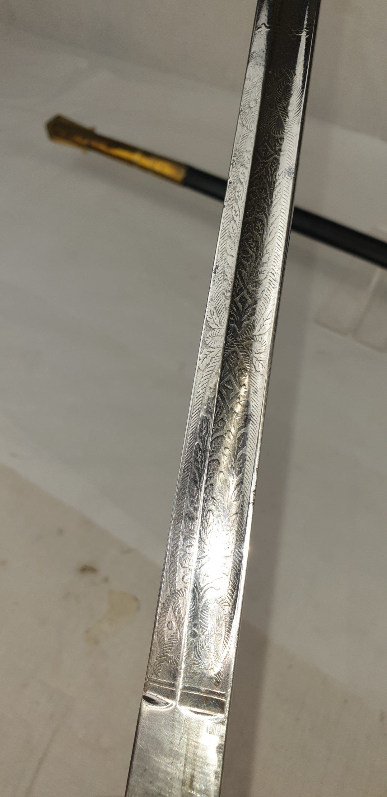 WW1 Period George V Royal Navy Sword With EIIR Grip - Image 20