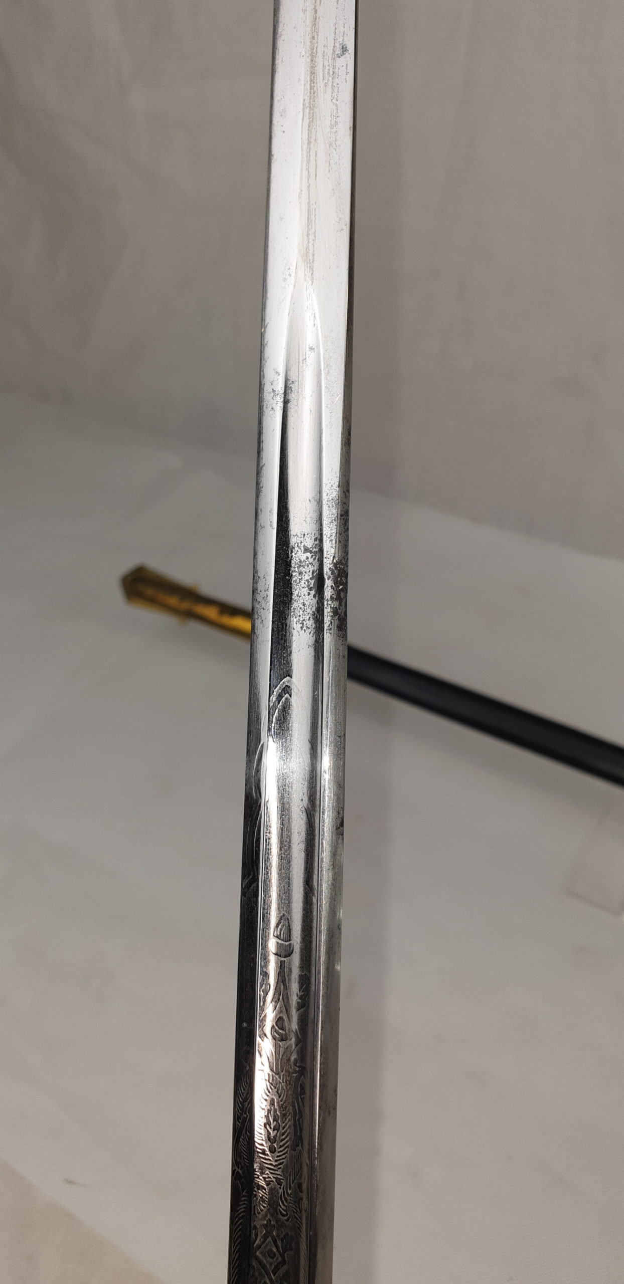 WW1 Period George V Royal Navy Sword With EIIR Grip - Image 23