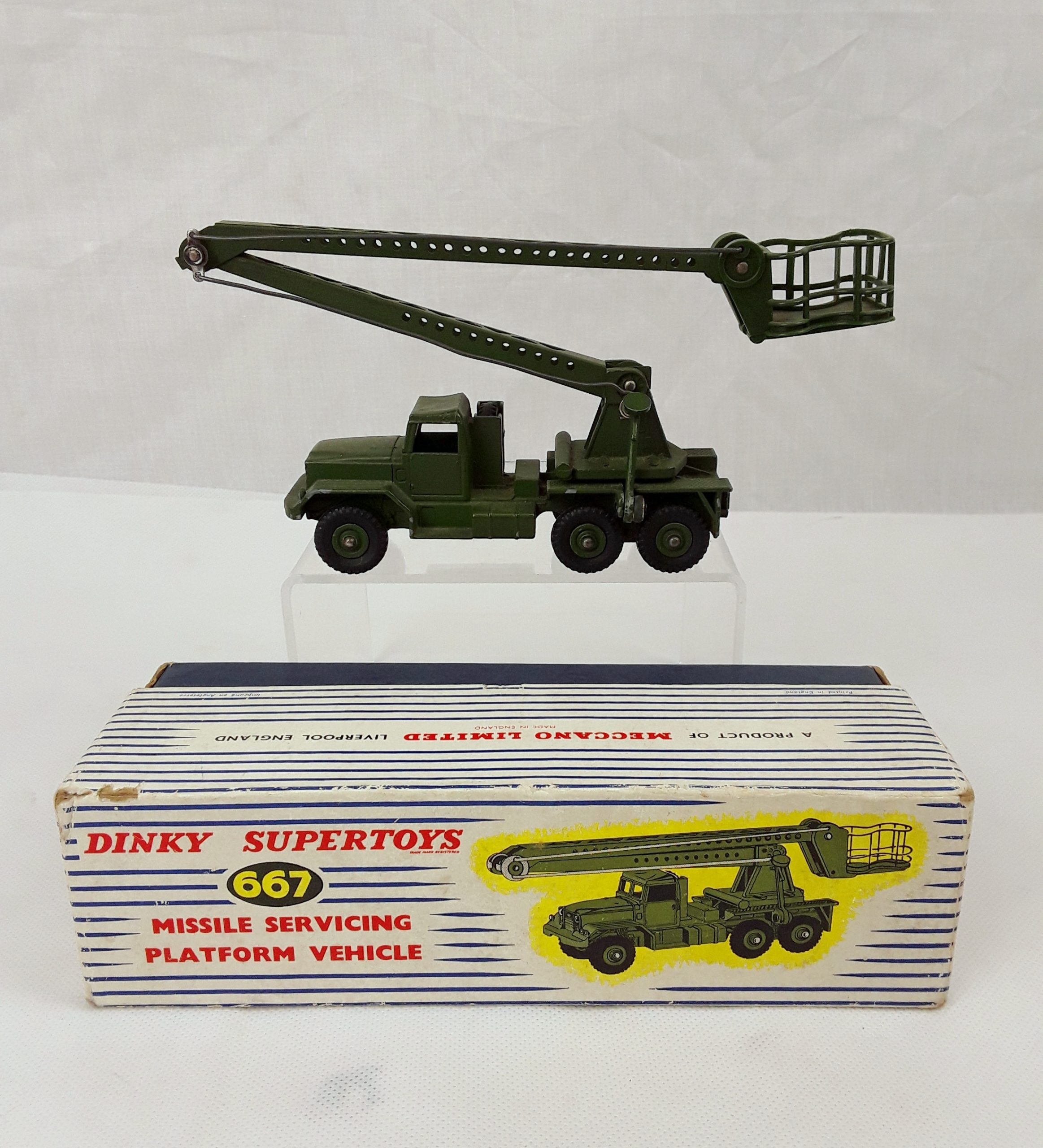 Dinky Supertoys 667 Missile Servicing Platform Vehicle In Original Box