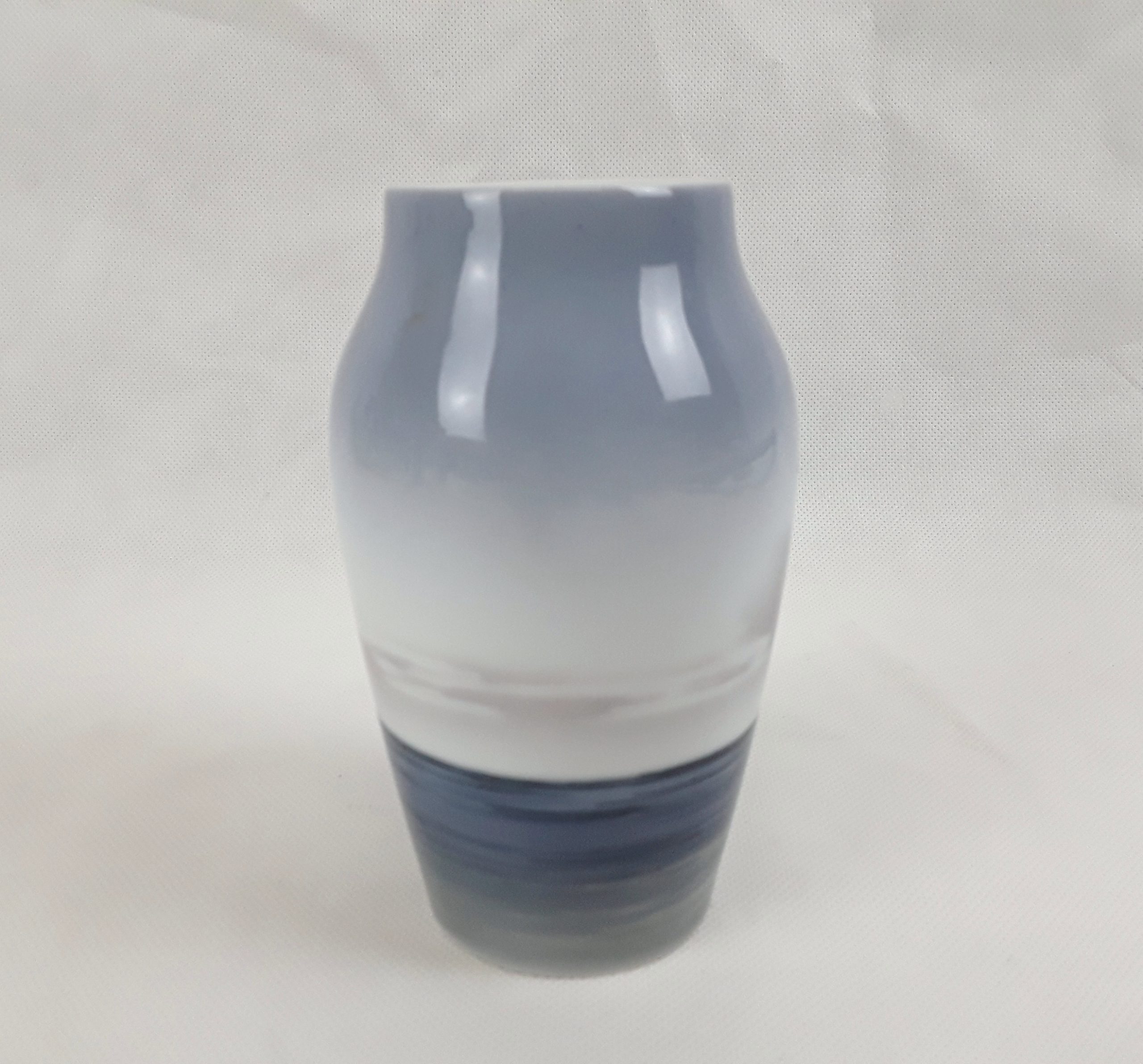 Small Hand Painted Royal Copenhagen Vase c1955 - Image 3